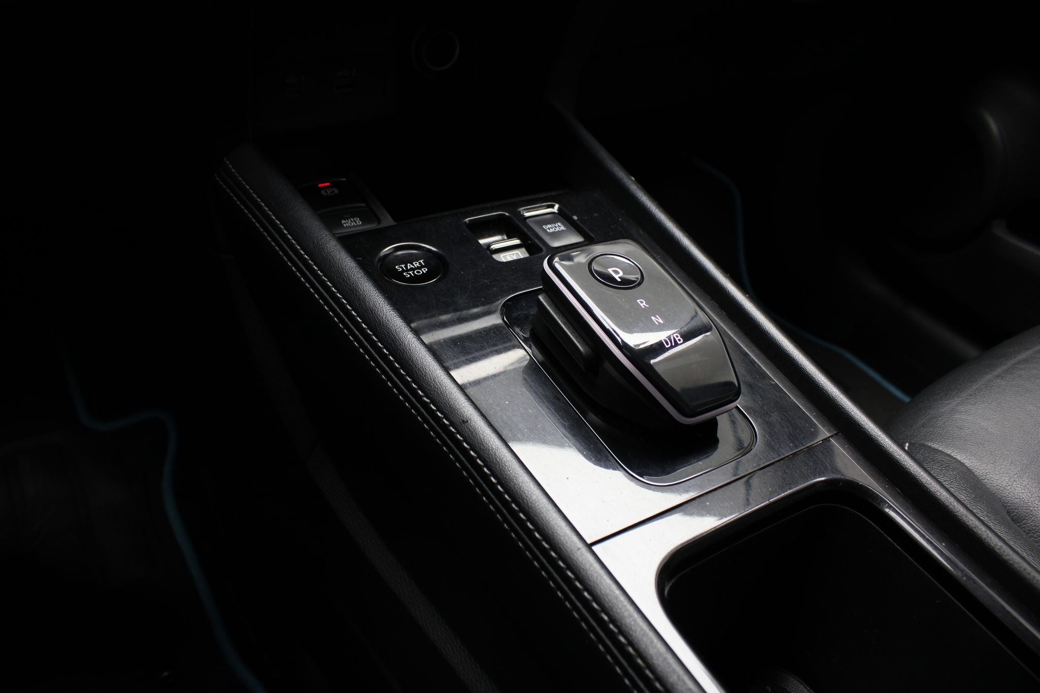 2024 Nissan Kicks E-Power Platinum At