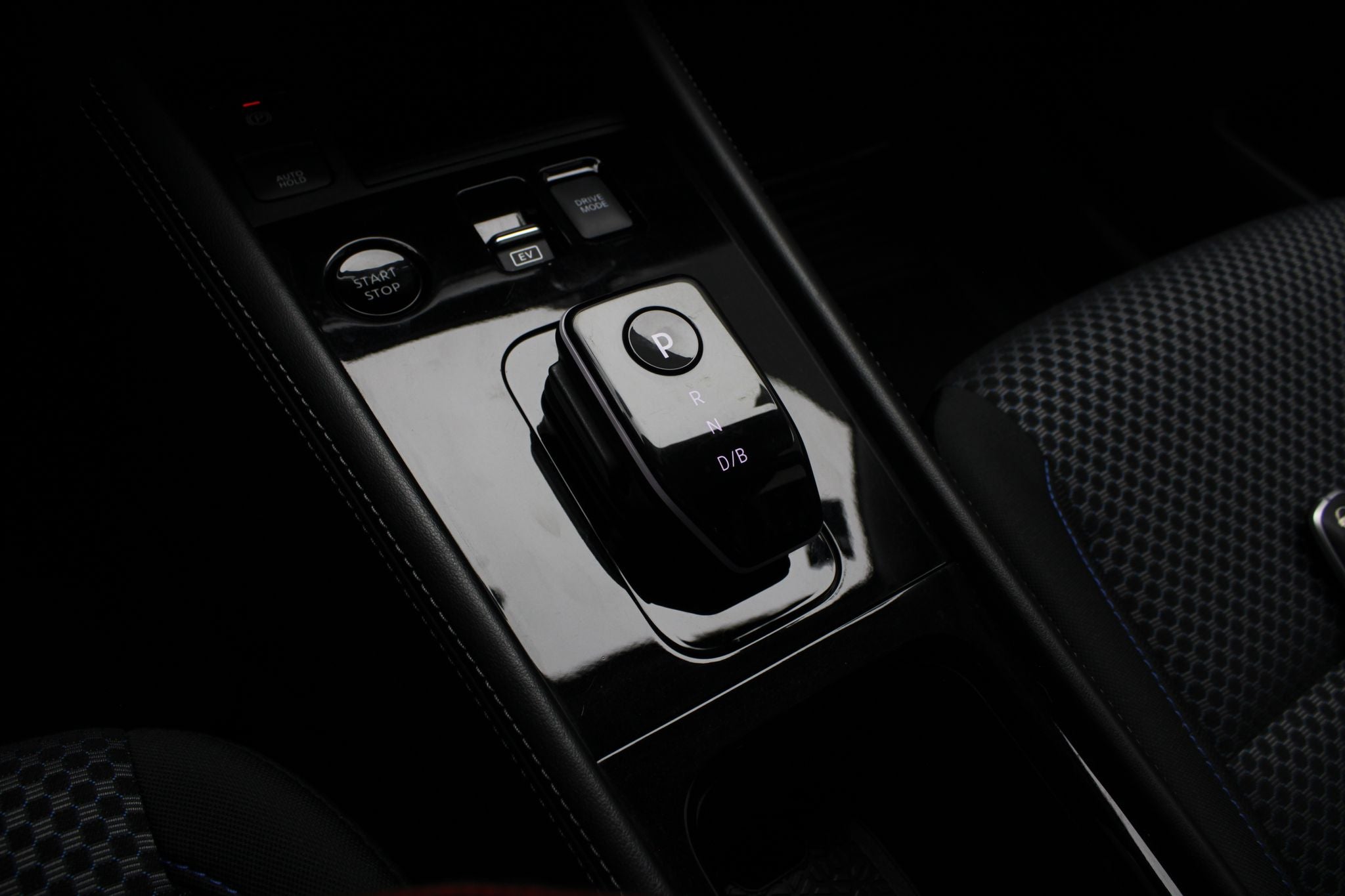 2024 Nissan Kicks 1.6 Play Advance Mt