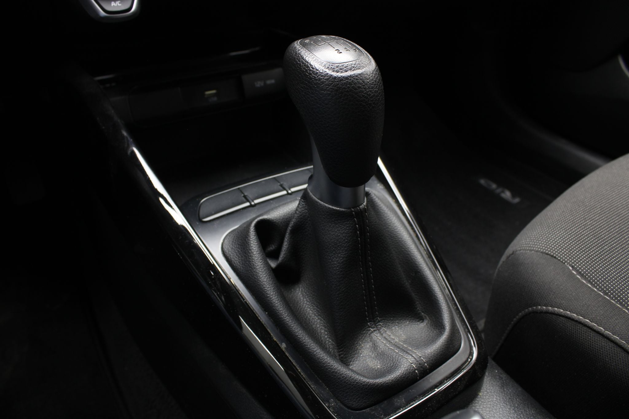 2022 Kia Rio 1.6 Hb EX Mt