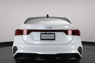 2022 Kia Forte 2.0 L At