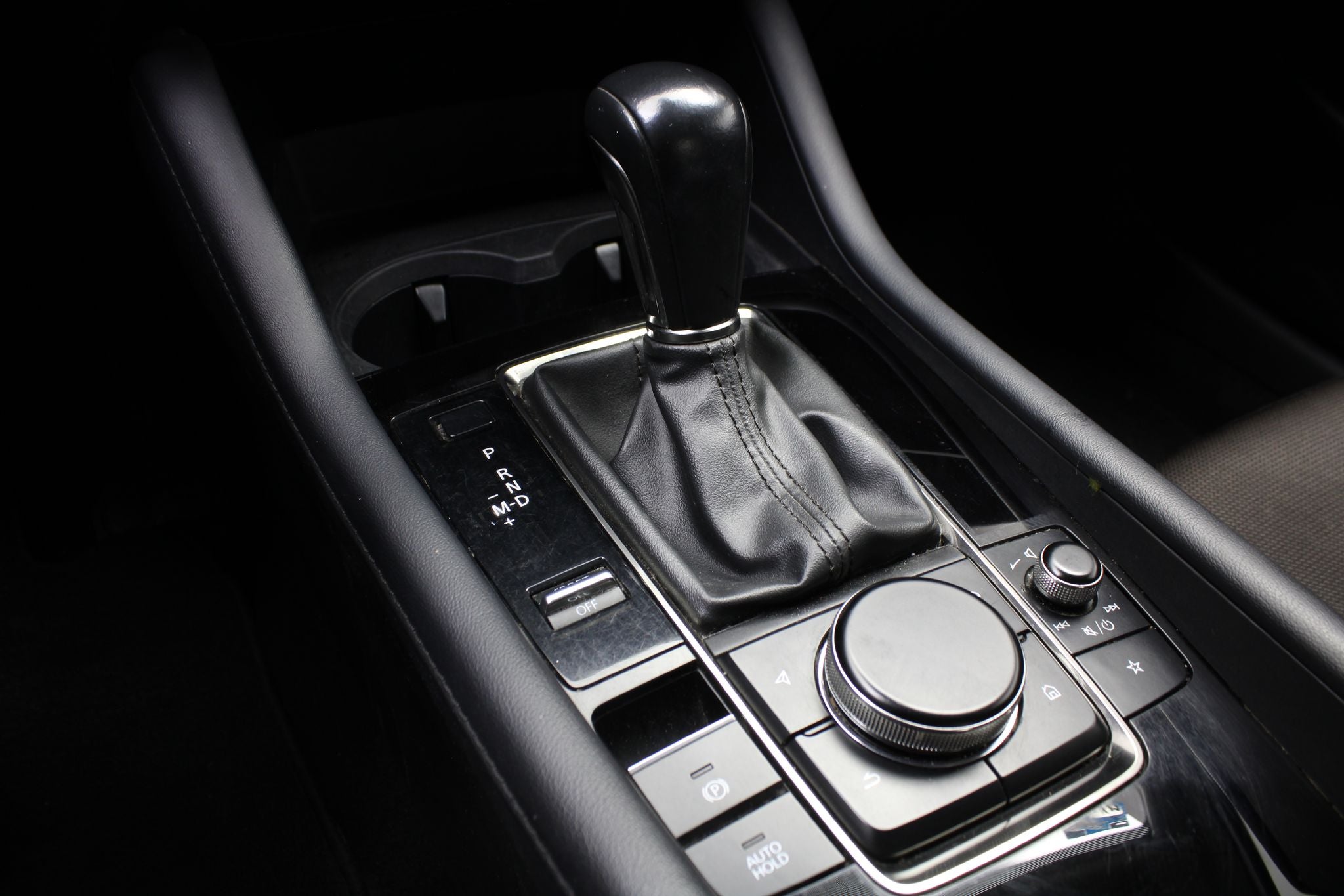 2022 Mazda Mazda 3 2.5 i Sport Sedan At