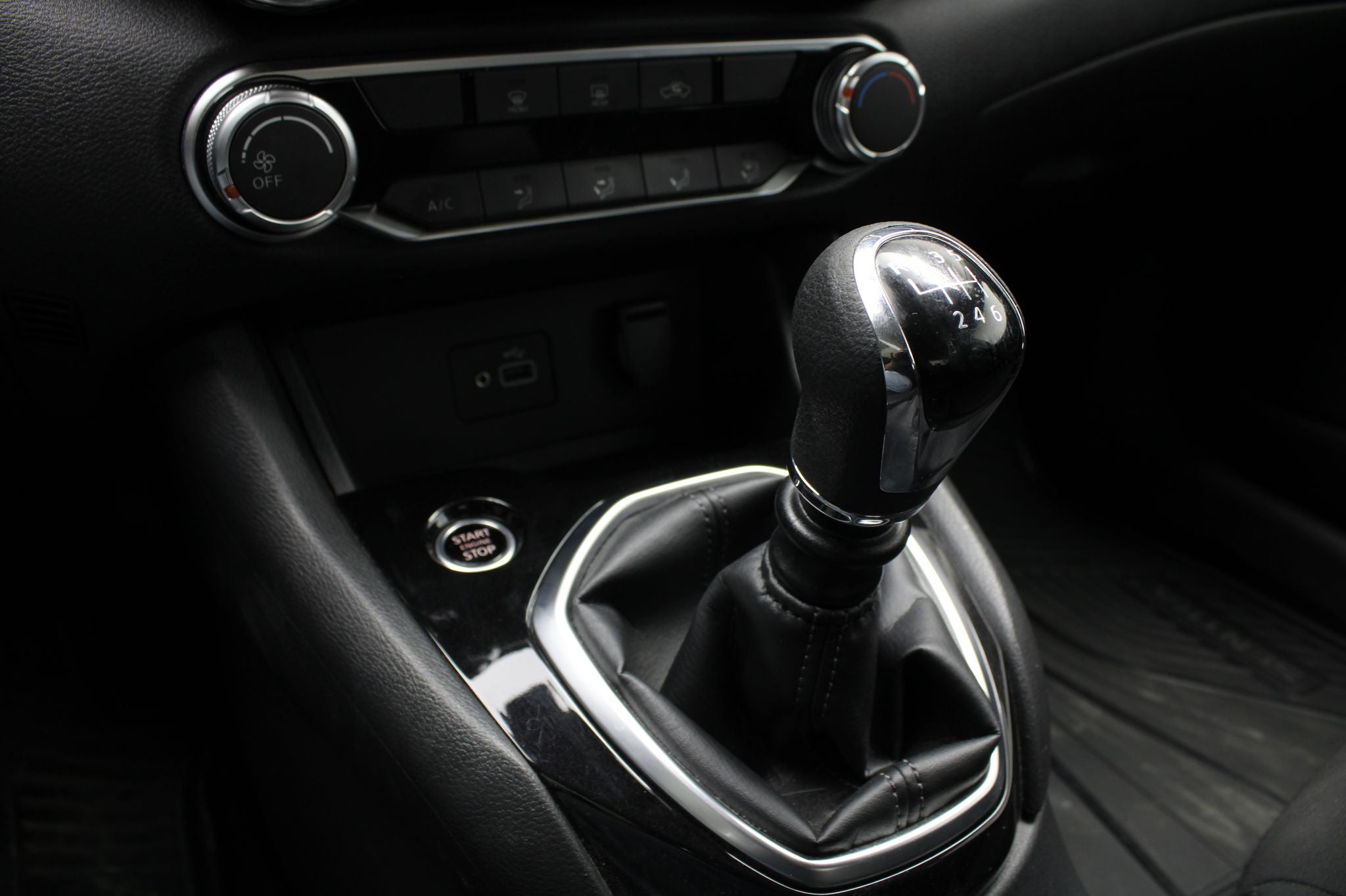 2024 Nissan Sentra 2.0 Sense Mt