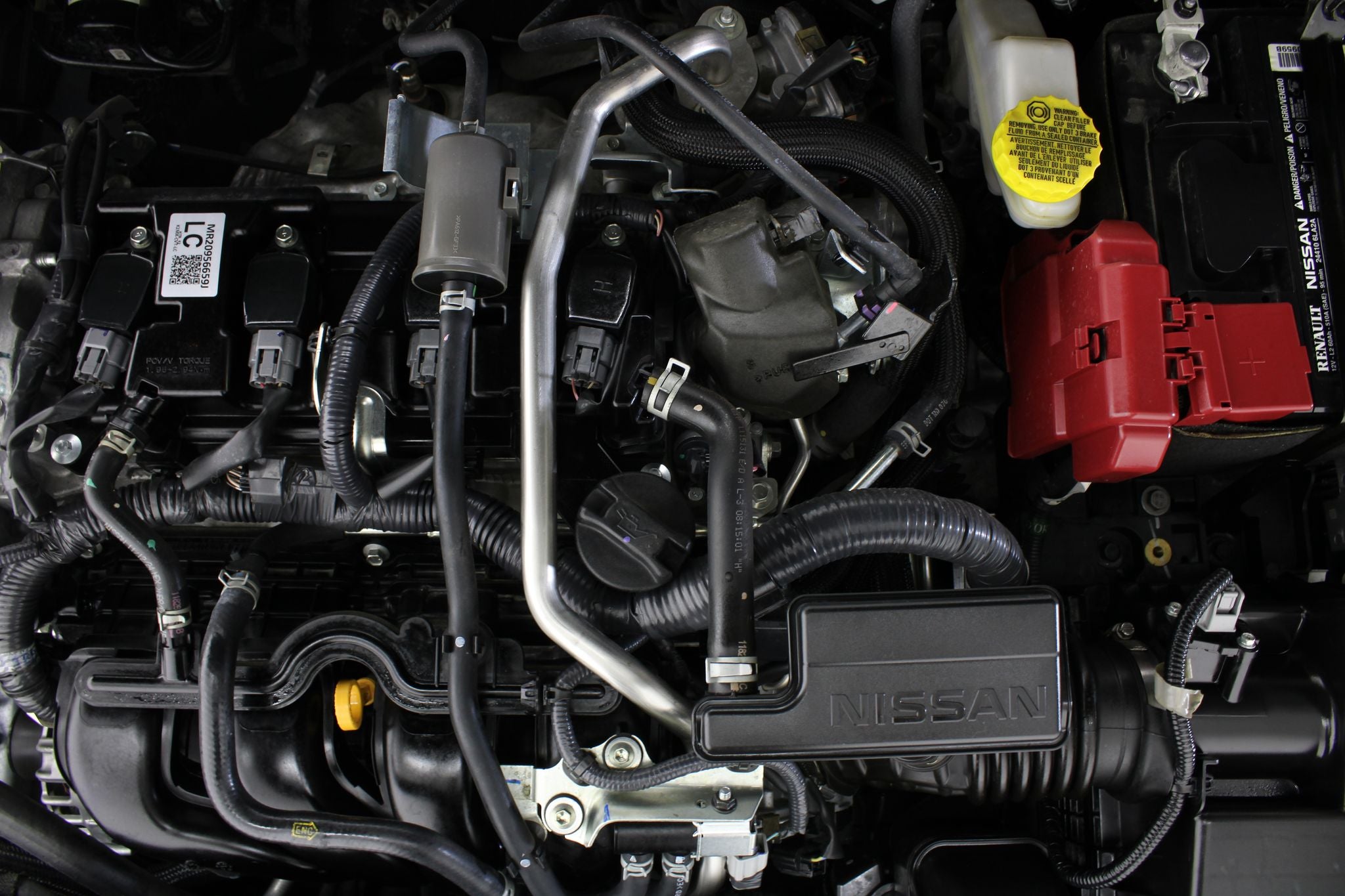 2025 Nissan Sentra 2.0 SR Platinum At
