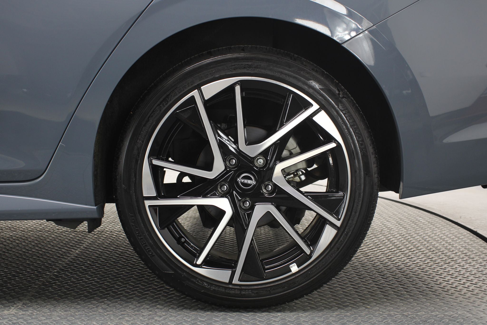 2024 Nissan Sentra 2.0 SR At