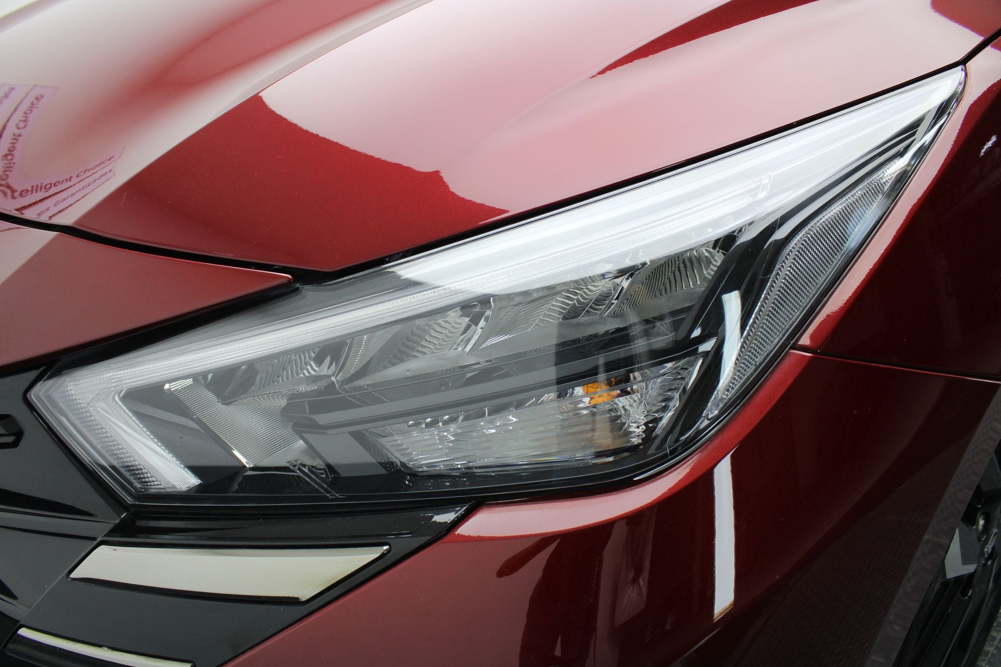 2024 Nissan Versa 1.6 SR At