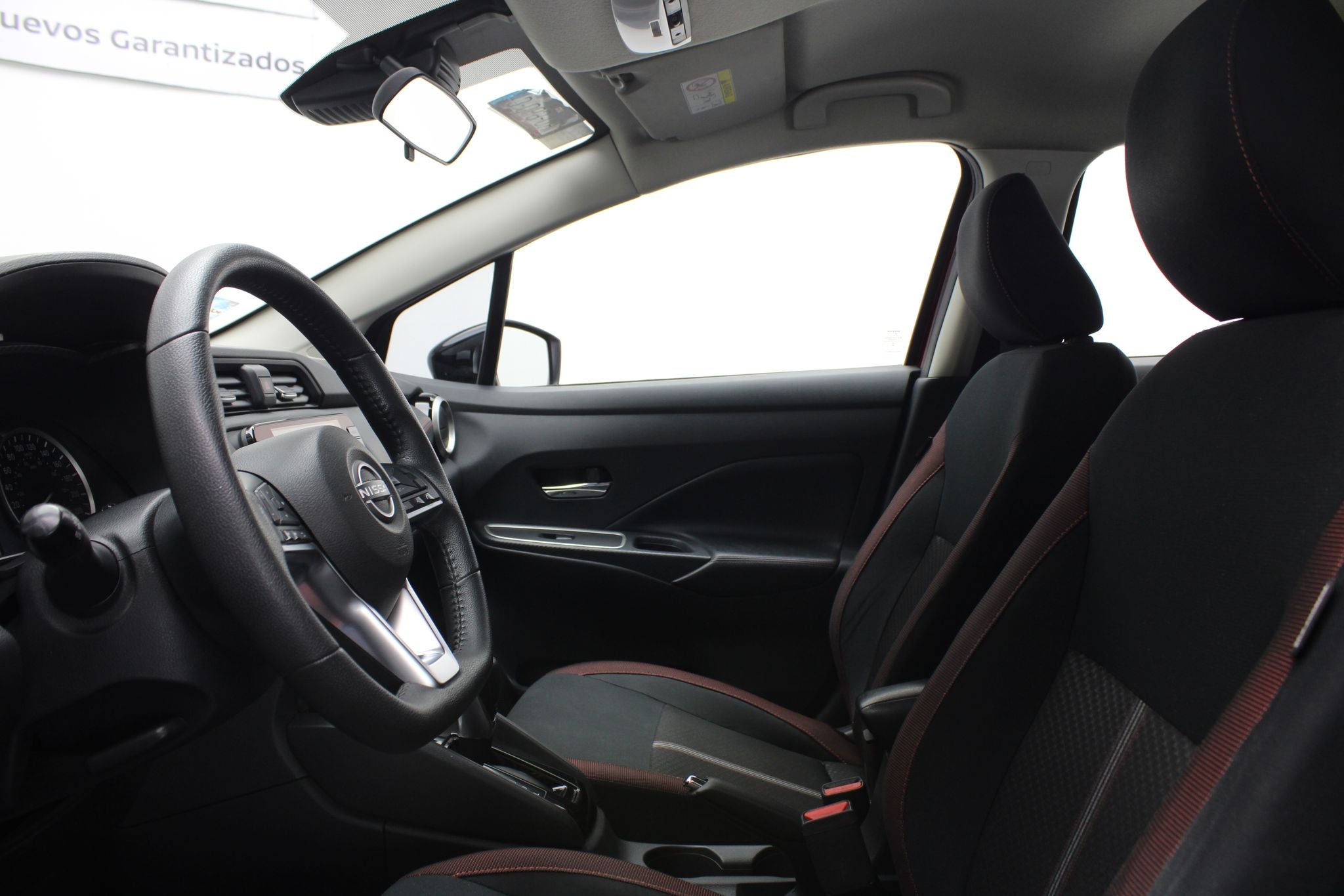 2024 Nissan Versa 1.6 SR At