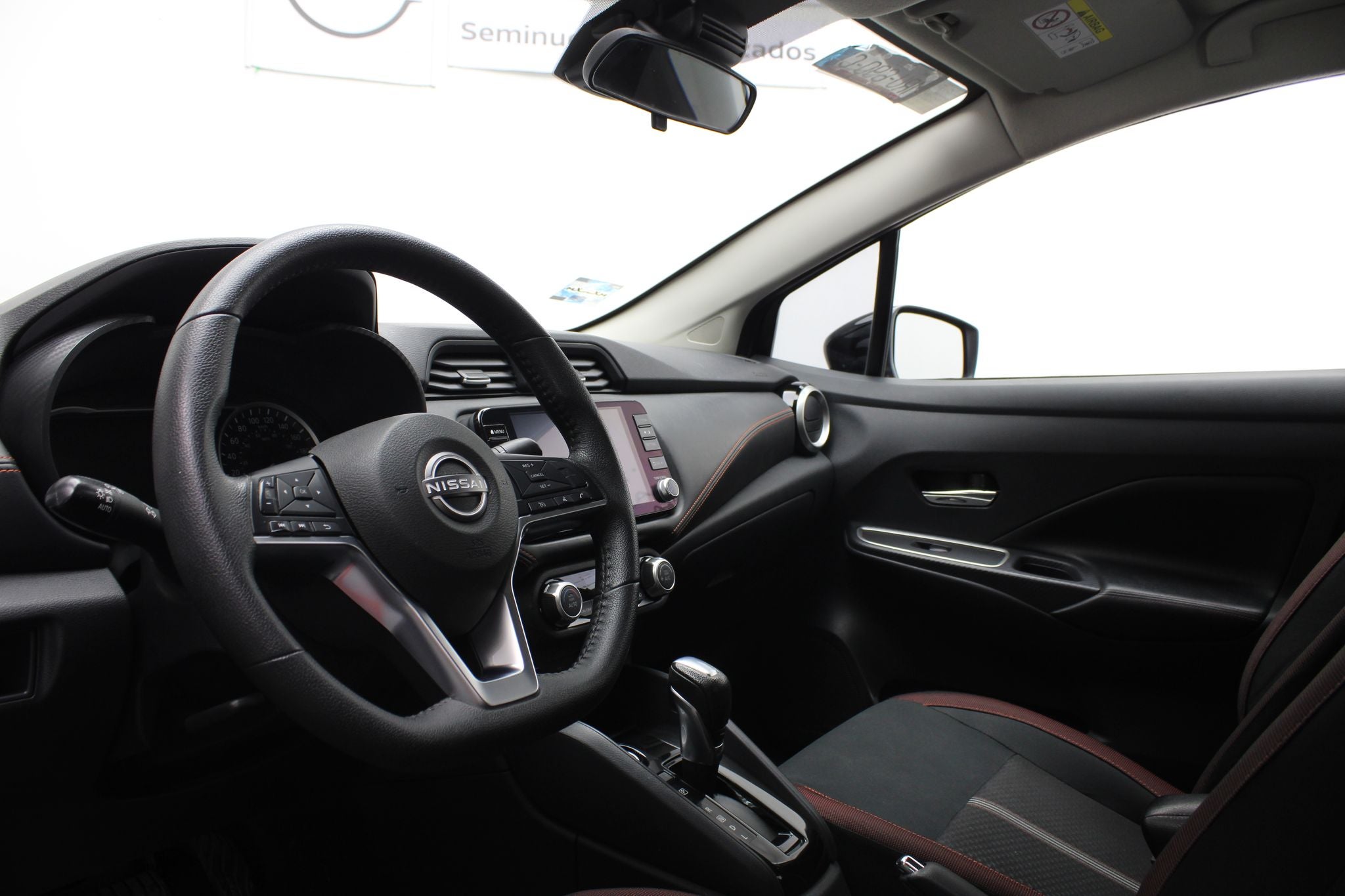 2024 Nissan Versa 1.6 SR At