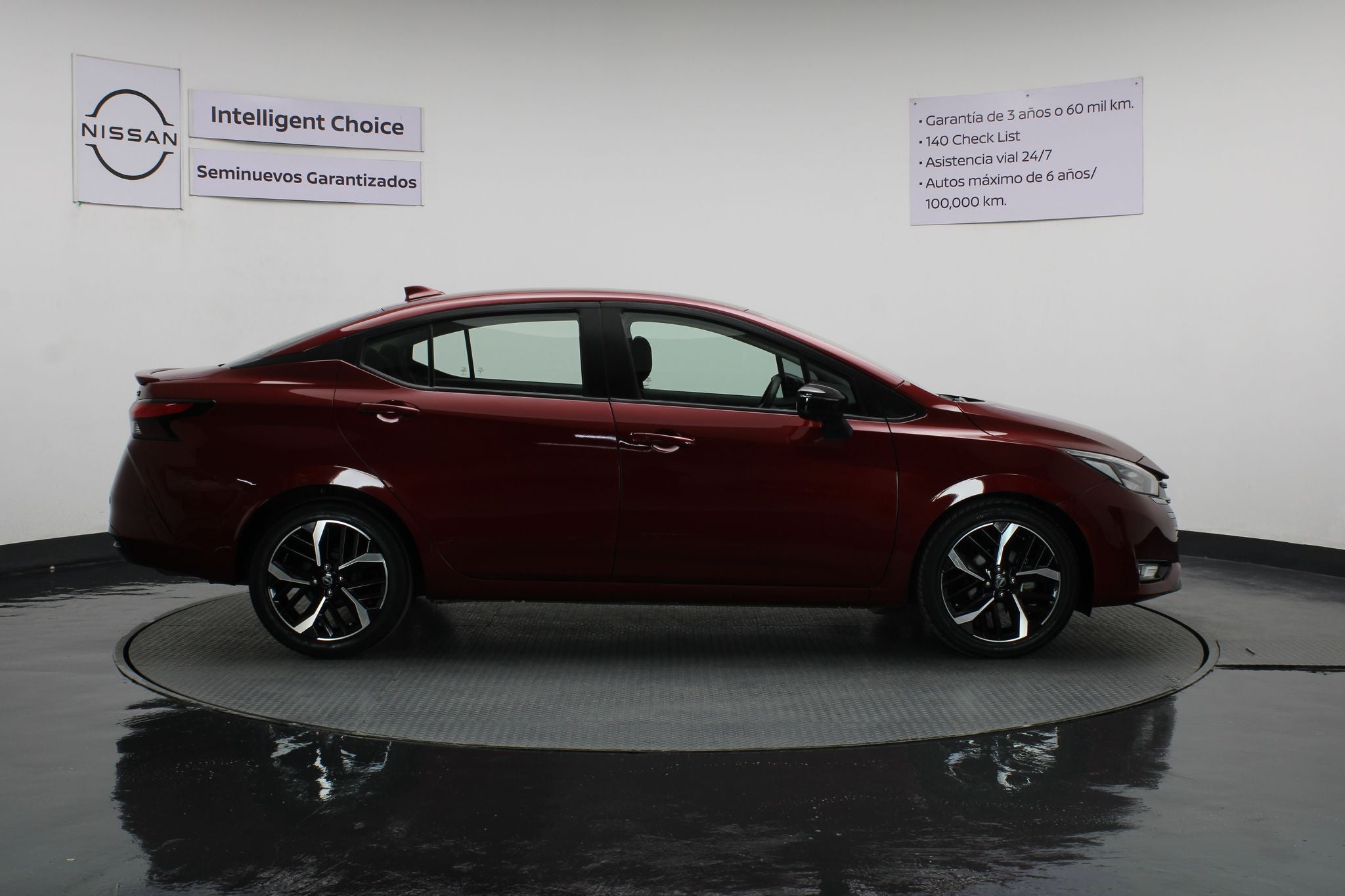 2024 Nissan Versa 1.6 SR At