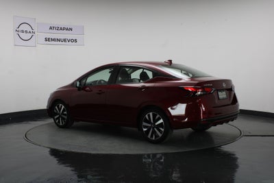 2022 Nissan Versa 1.6 Platinum Piel At