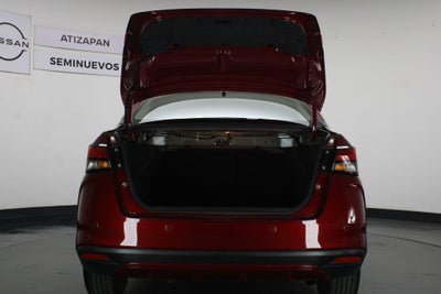 2022 Nissan Versa 1.6 Platinum Piel At