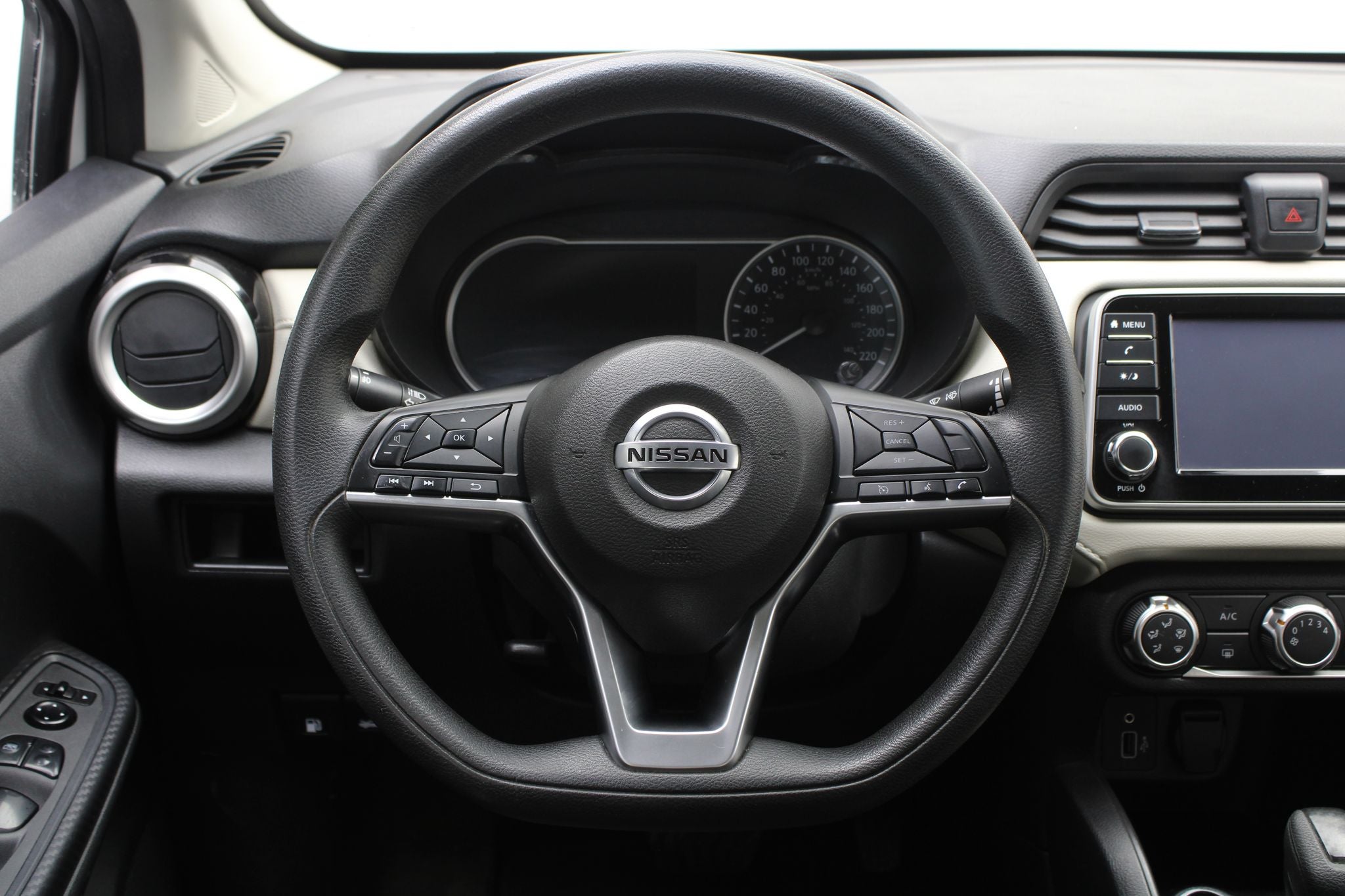 2022 Nissan Versa 1.6 Advance At