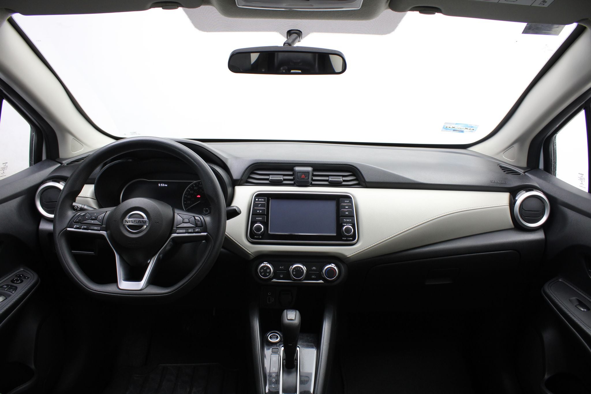 2022 Nissan Versa 1.6 Advance At