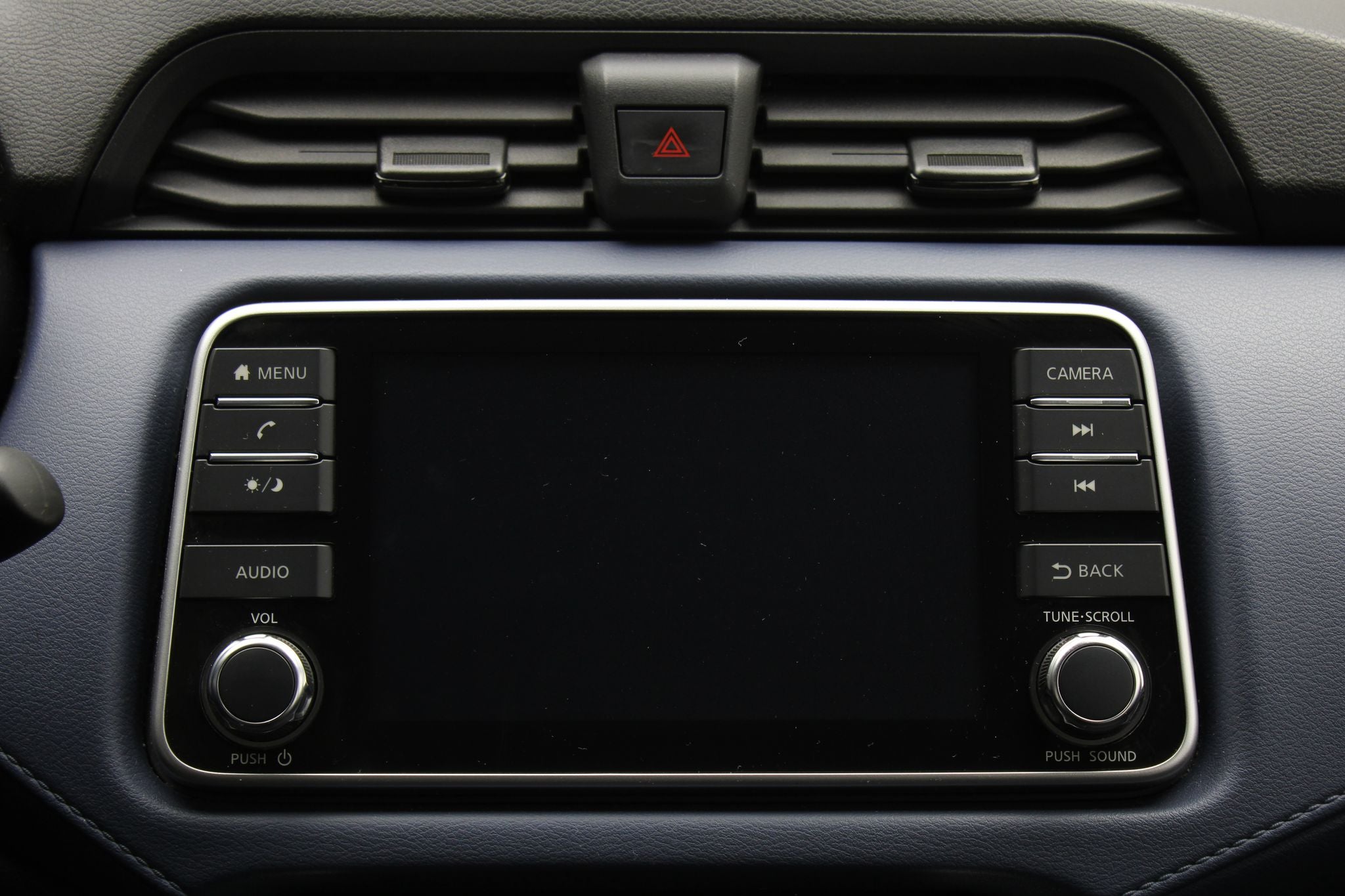 2024 Nissan Versa 1.6 Advance At