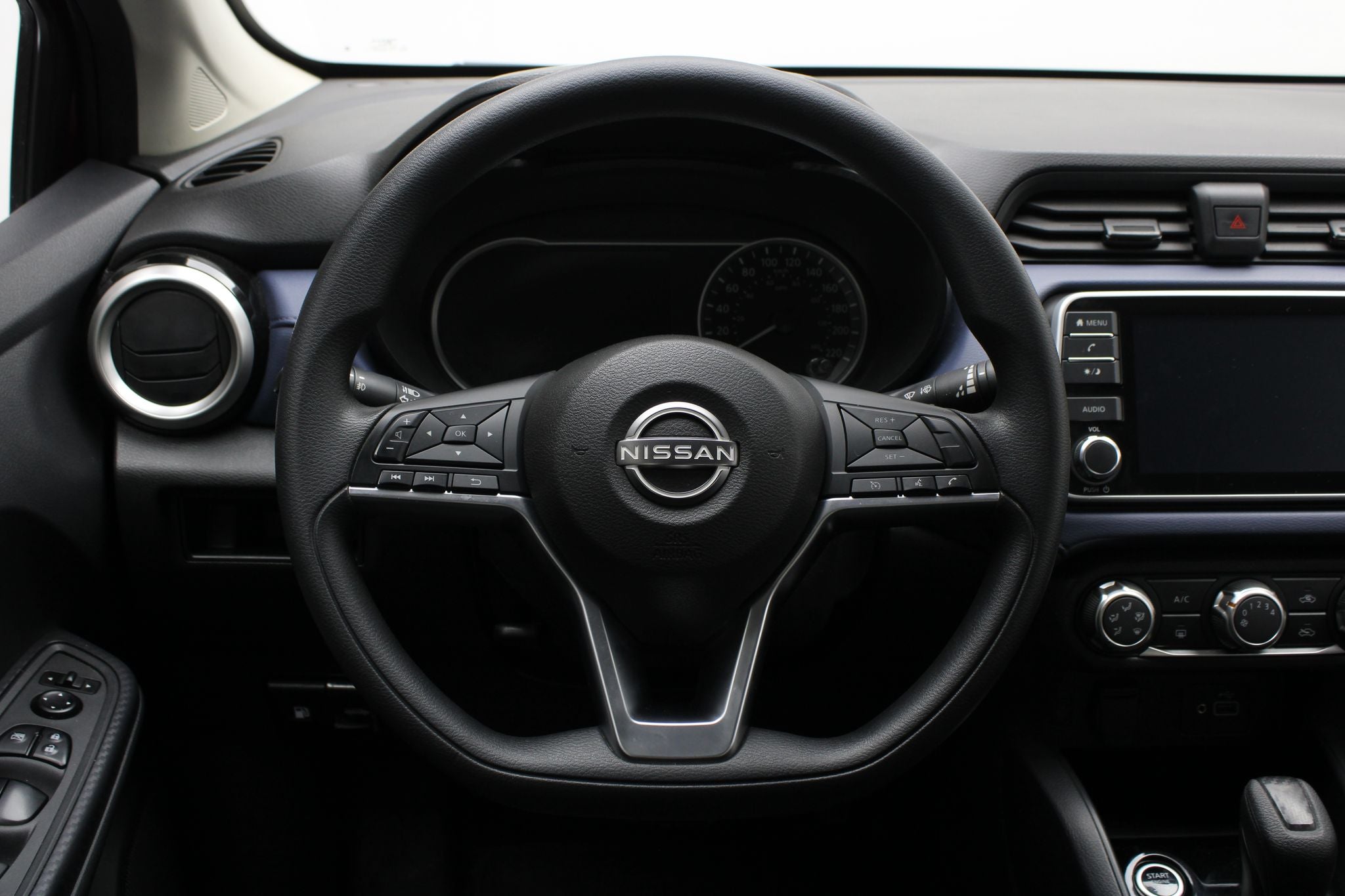 2024 Nissan Versa 1.6 Advance At