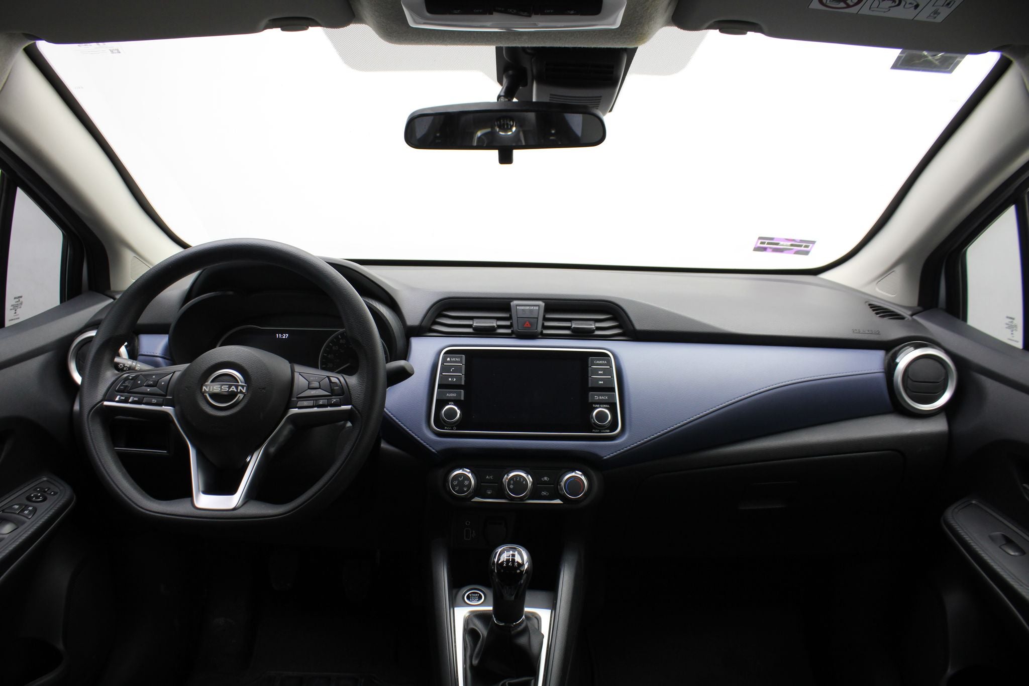 2025 Nissan Versa 1.6 Advance Mt