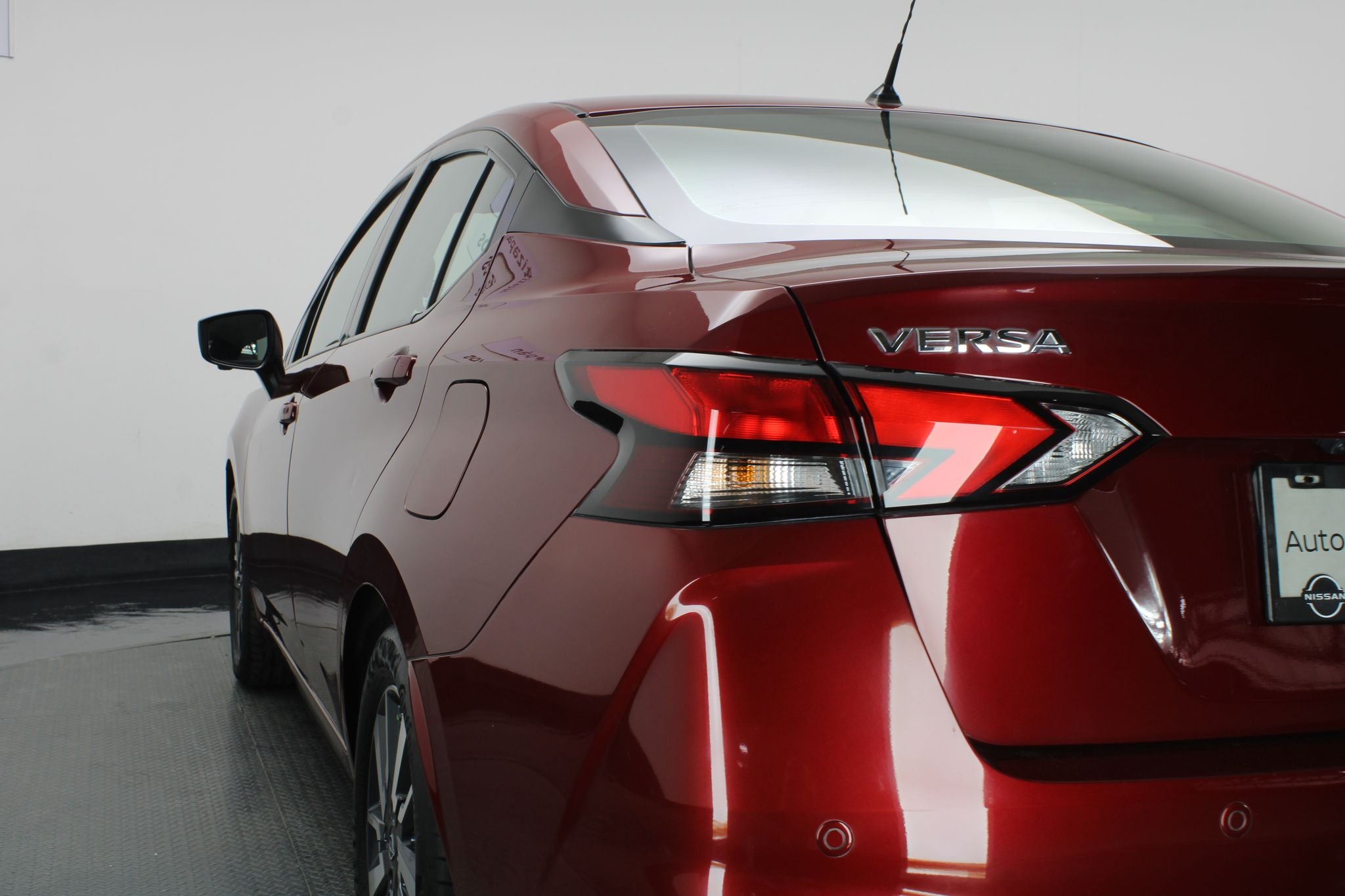 2023 Nissan Versa 1.6 Advance At