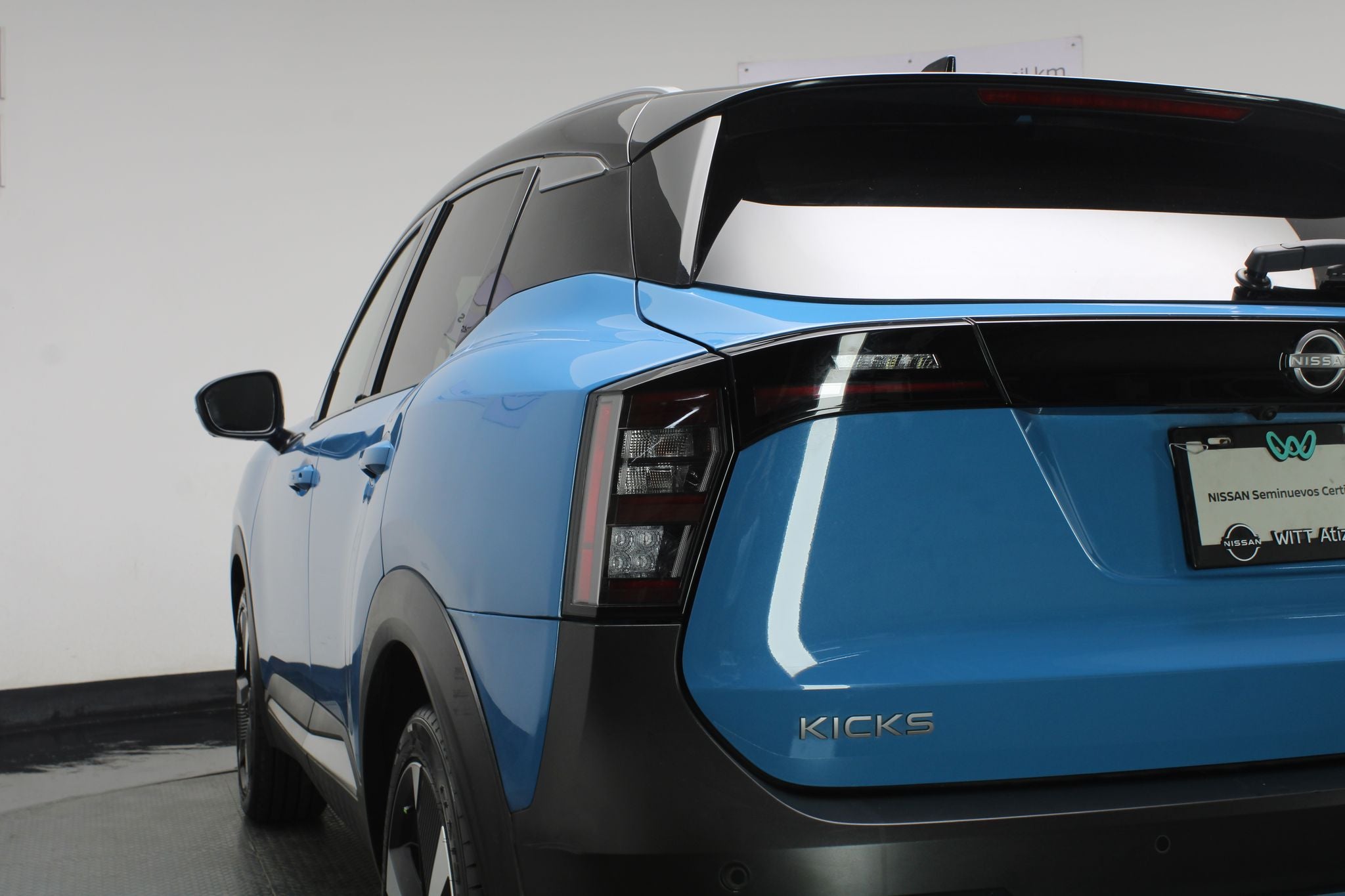 2025 Nissan Kicks 2.0 Exclusive At