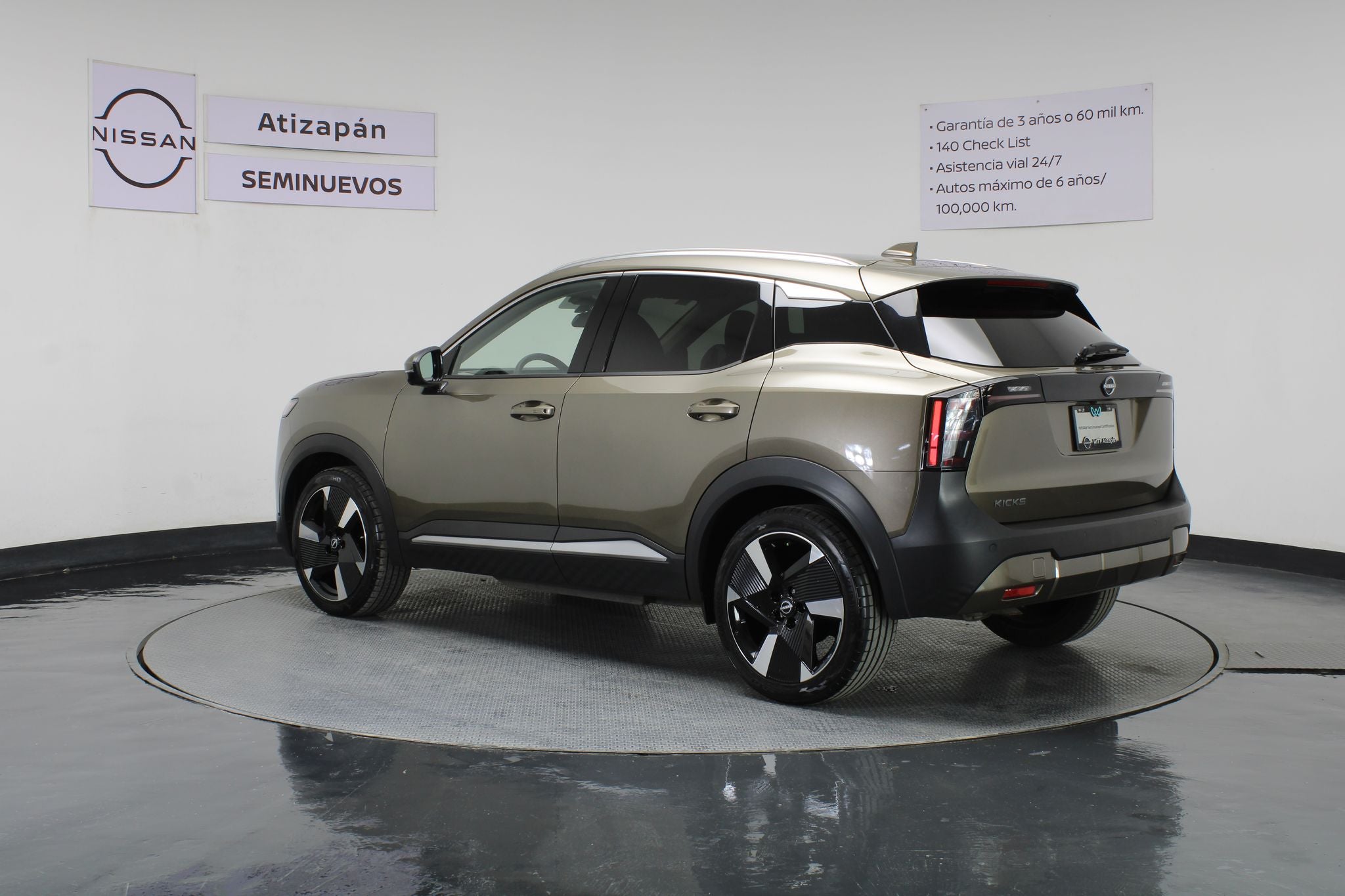 2025 Nissan Kicks 2.0 Exclusive At
