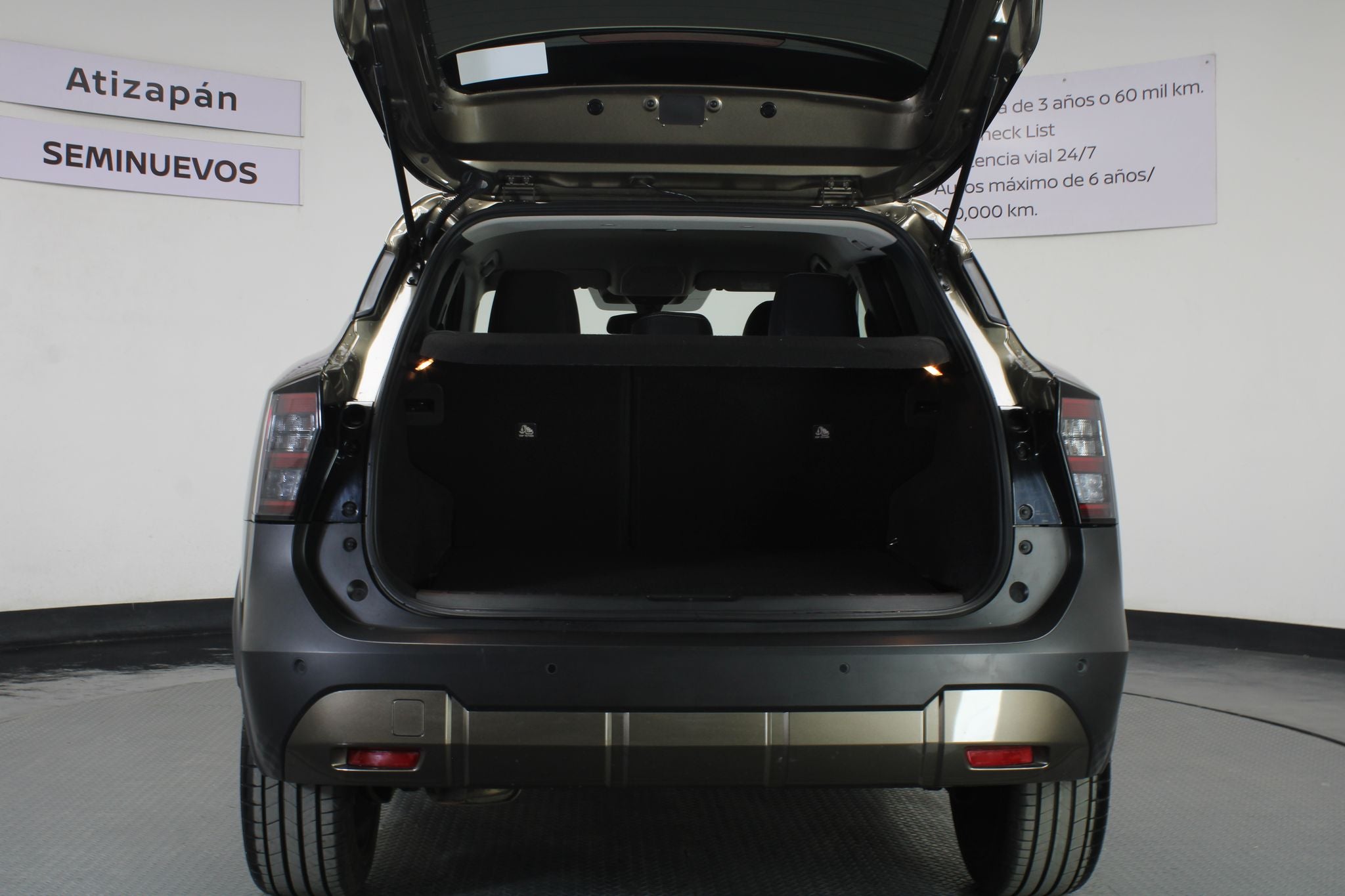 2025 Nissan Kicks 2.0 Exclusive At