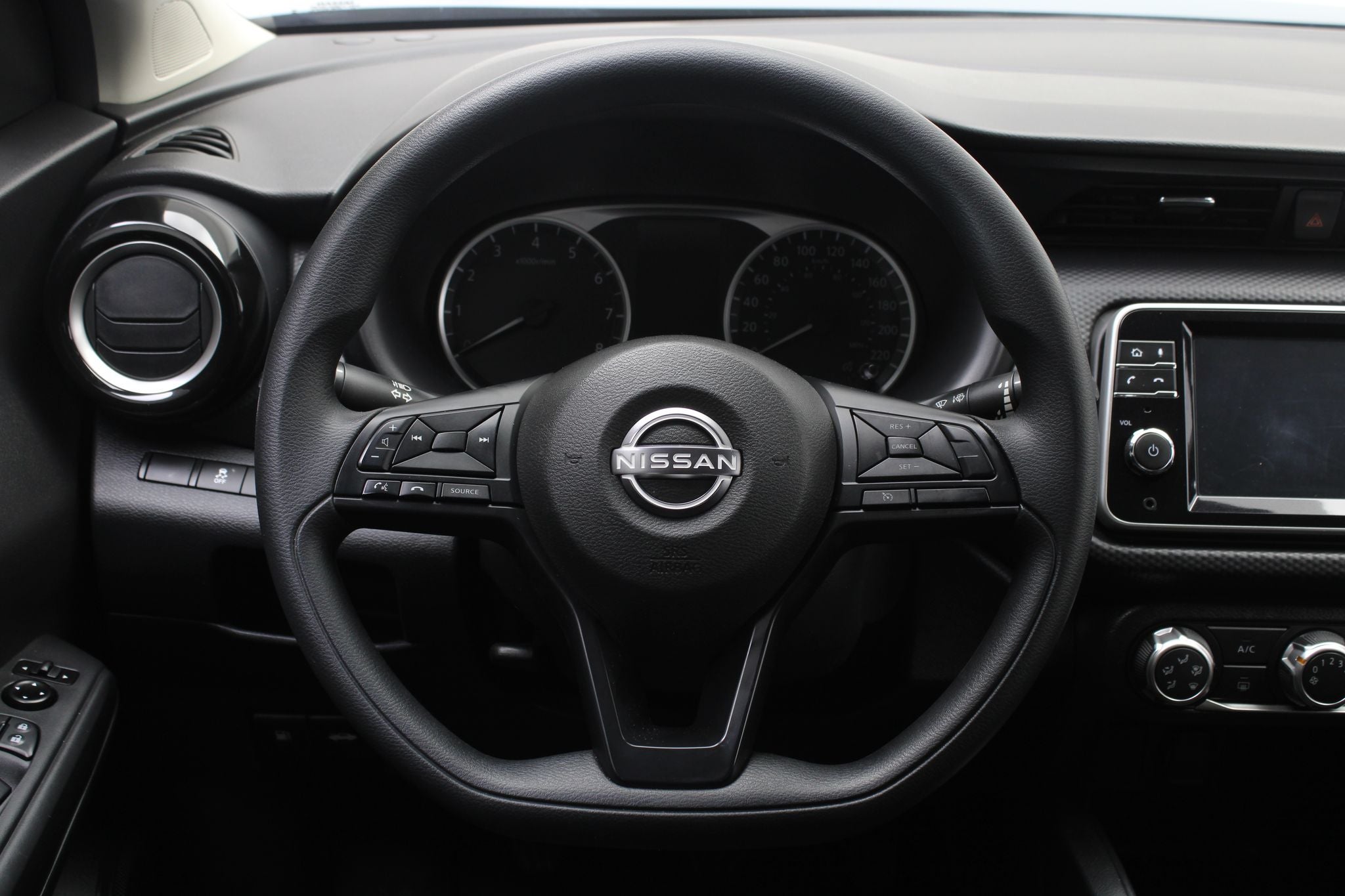 2025 Nissan Kicks 1.6 Play Advance Mt