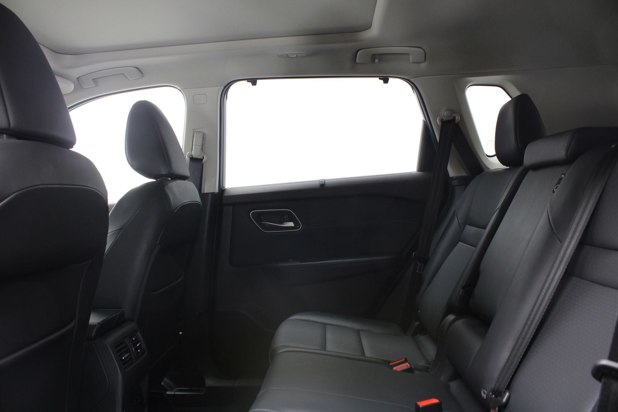 2025 Nissan X-Trail 2.5 Platinum Plus 2F At