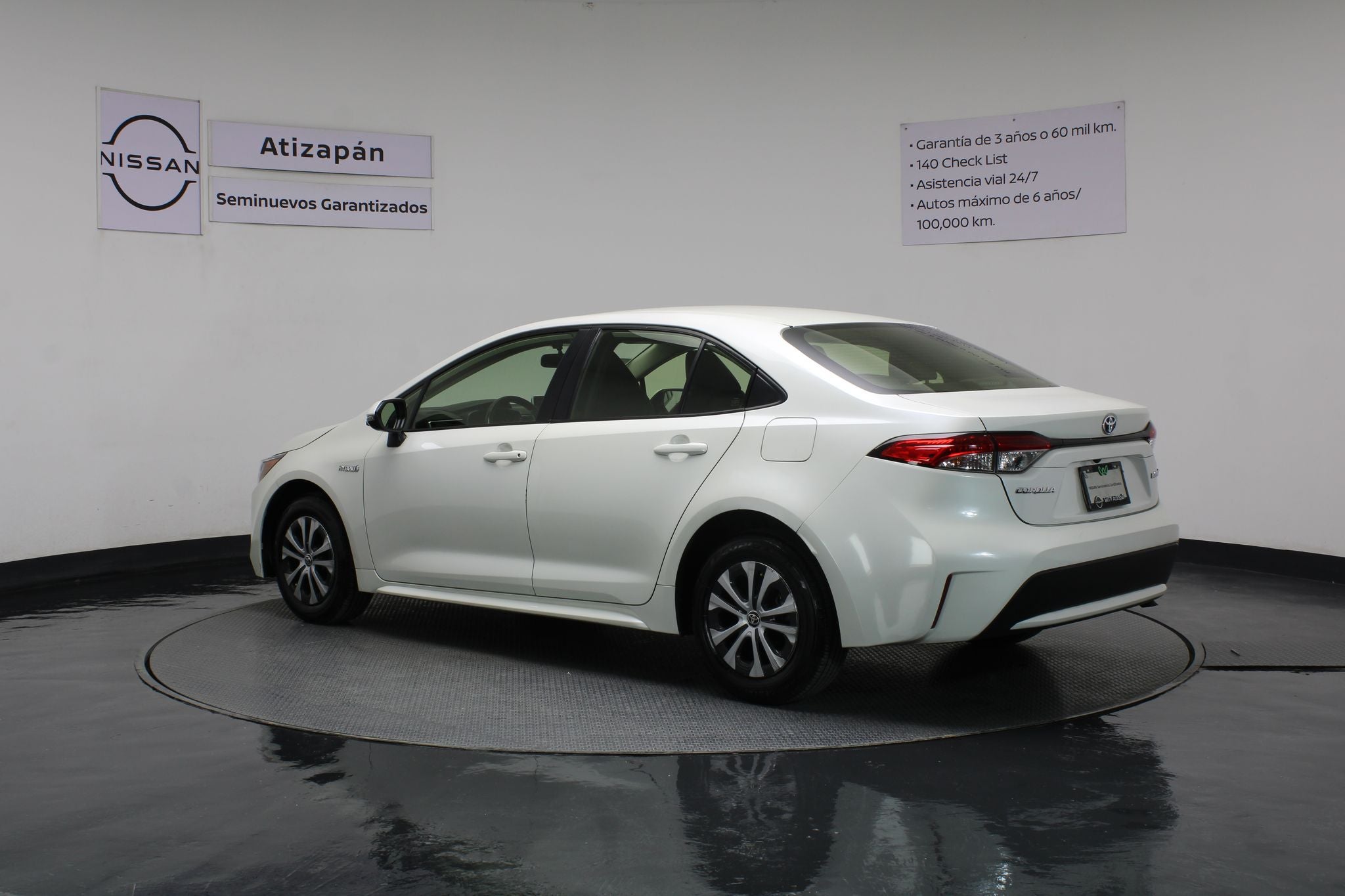 2021 Toyota Corolla 1.8 Le Híbrido At