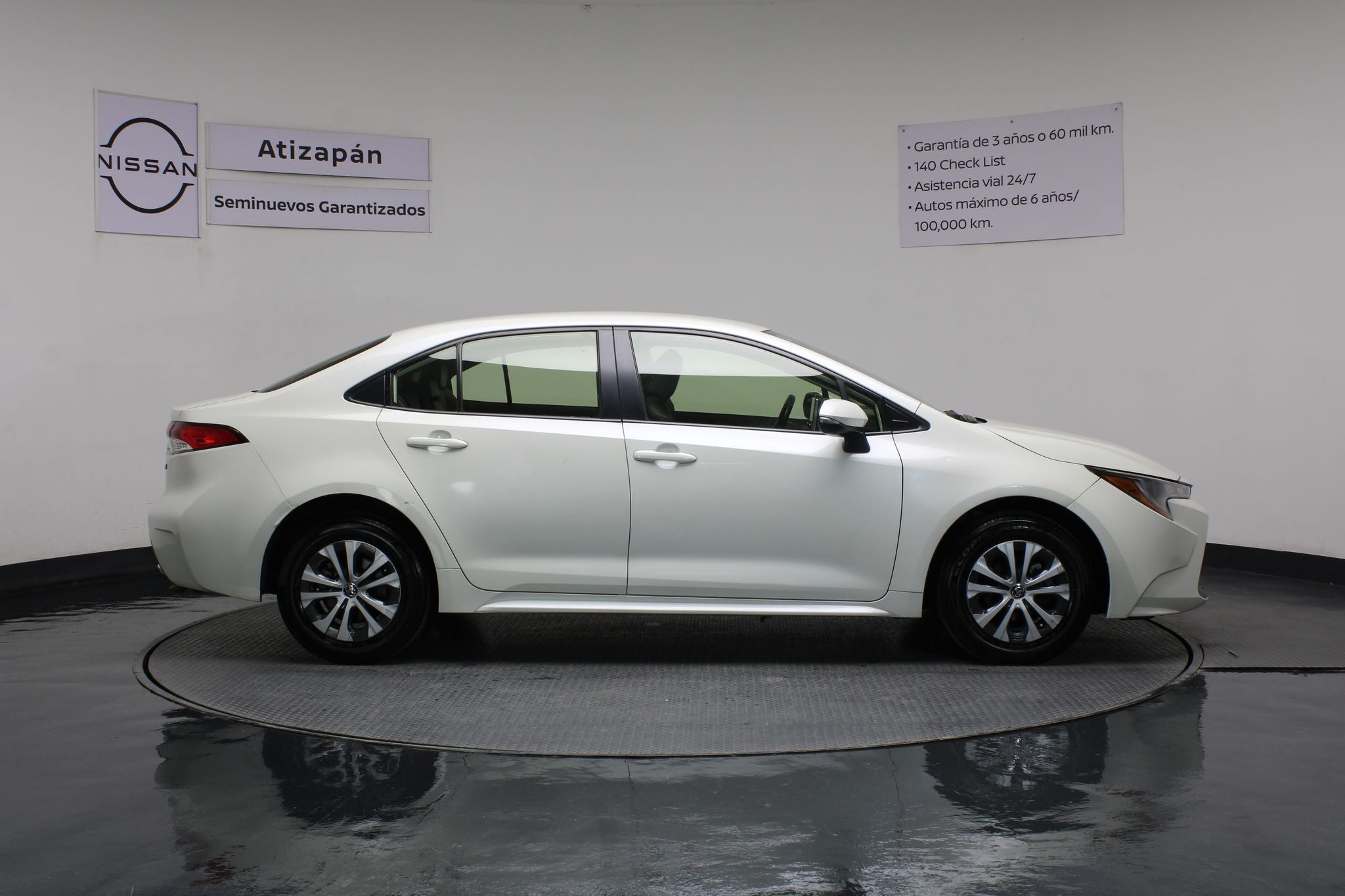 2021 Toyota Corolla 1.8 Le Híbrido At