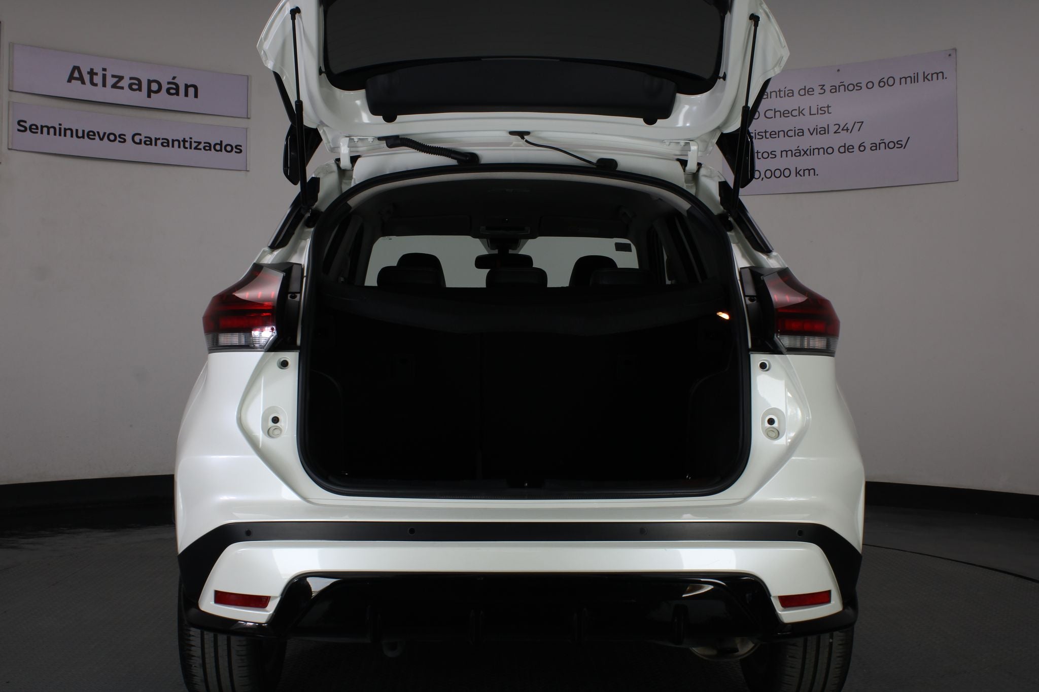 2025 Nissan Kicks E-Power Platinum At