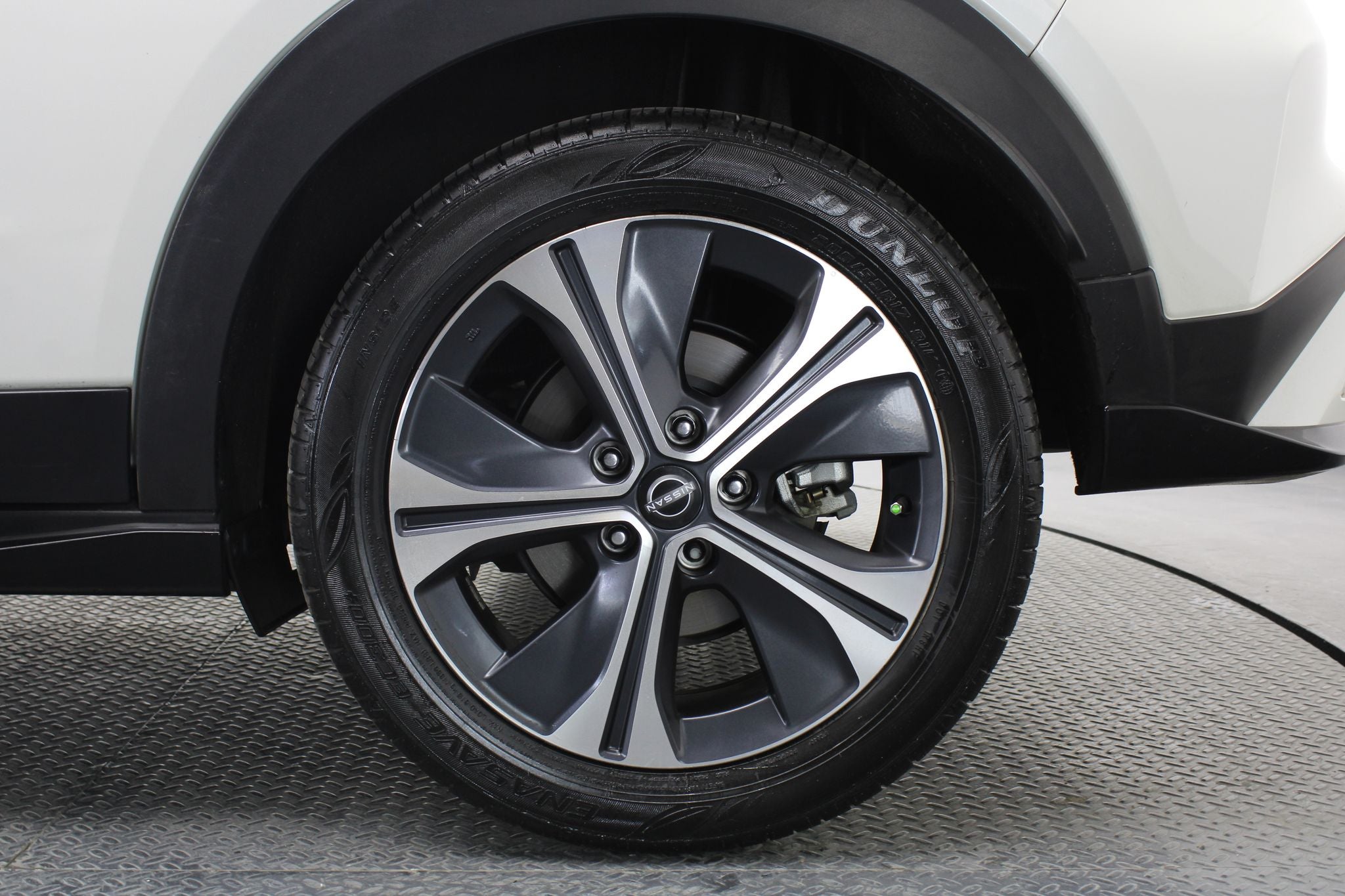 2025 Nissan Kicks E-Power Platinum At