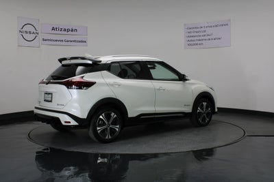 2025 Nissan Kicks E-Power Platinum At