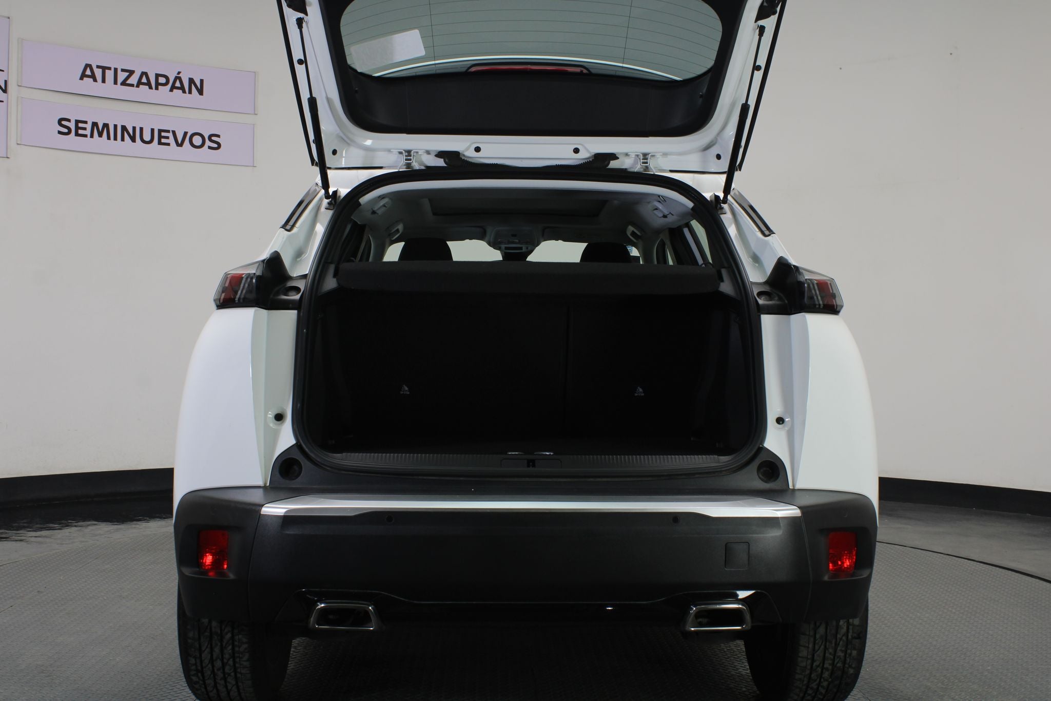 2023 Peugeot 2008 1.2 Allure Pack At