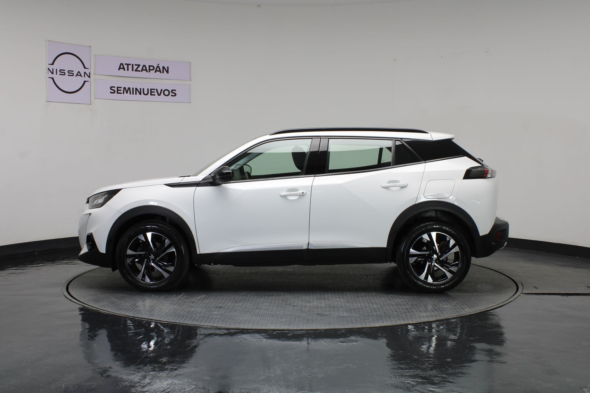 2023 Peugeot 2008 1.2 Allure Pack At