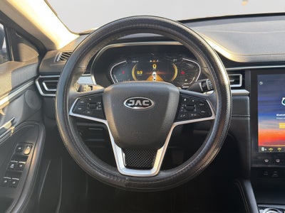 2024 JAC J7 4P ADVANCE L41.5T MAN