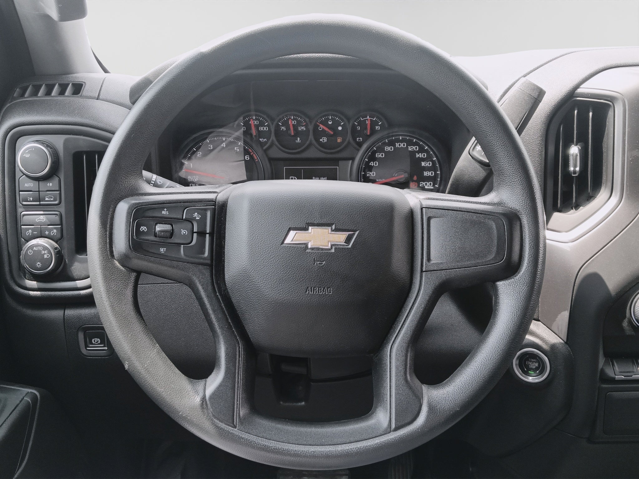2023 Chevrolet SILVERADO 2500 4PTS 2.7 LTS TA DOB CAB 4X2 PAQ E