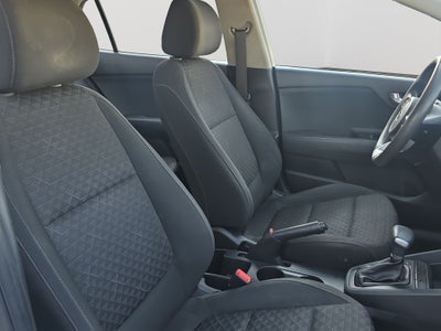 2020 Kia RIO 4 PTS L TA VE DEL R-15