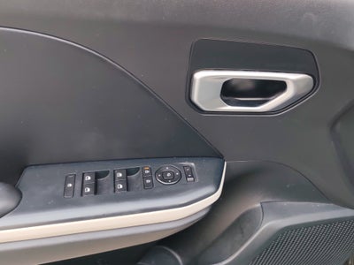 2025 Kia K4 4P GT LINE L42.0 AUT