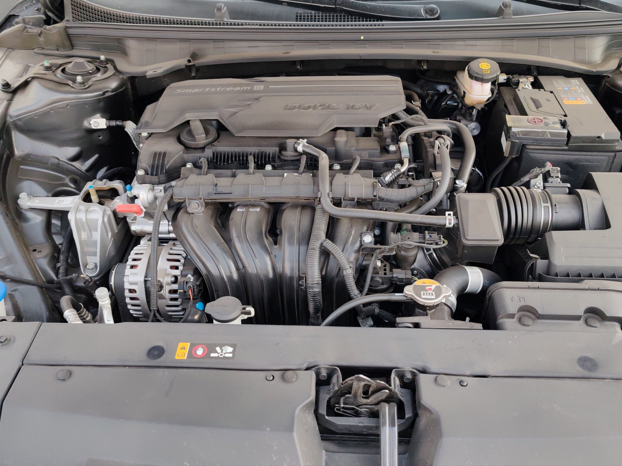 2025 Kia K4 4P GT LINE L42.0 AUT