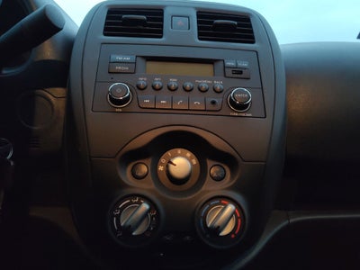 2025 Nissan V-DRIVE 4P L41.6 MAN AUDIO