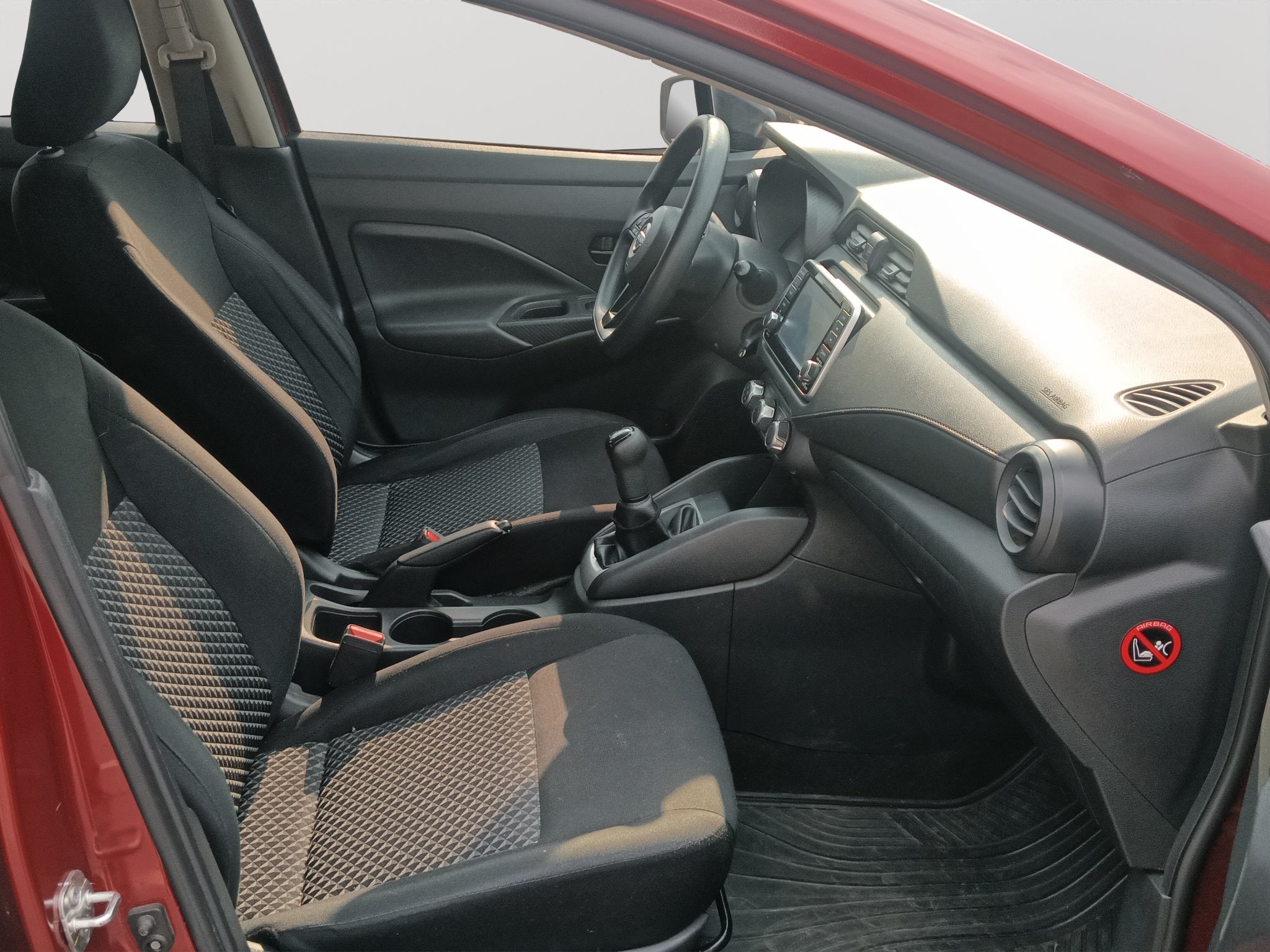 2023 Nissan VERSA 4P SENSE L41.6 MAN