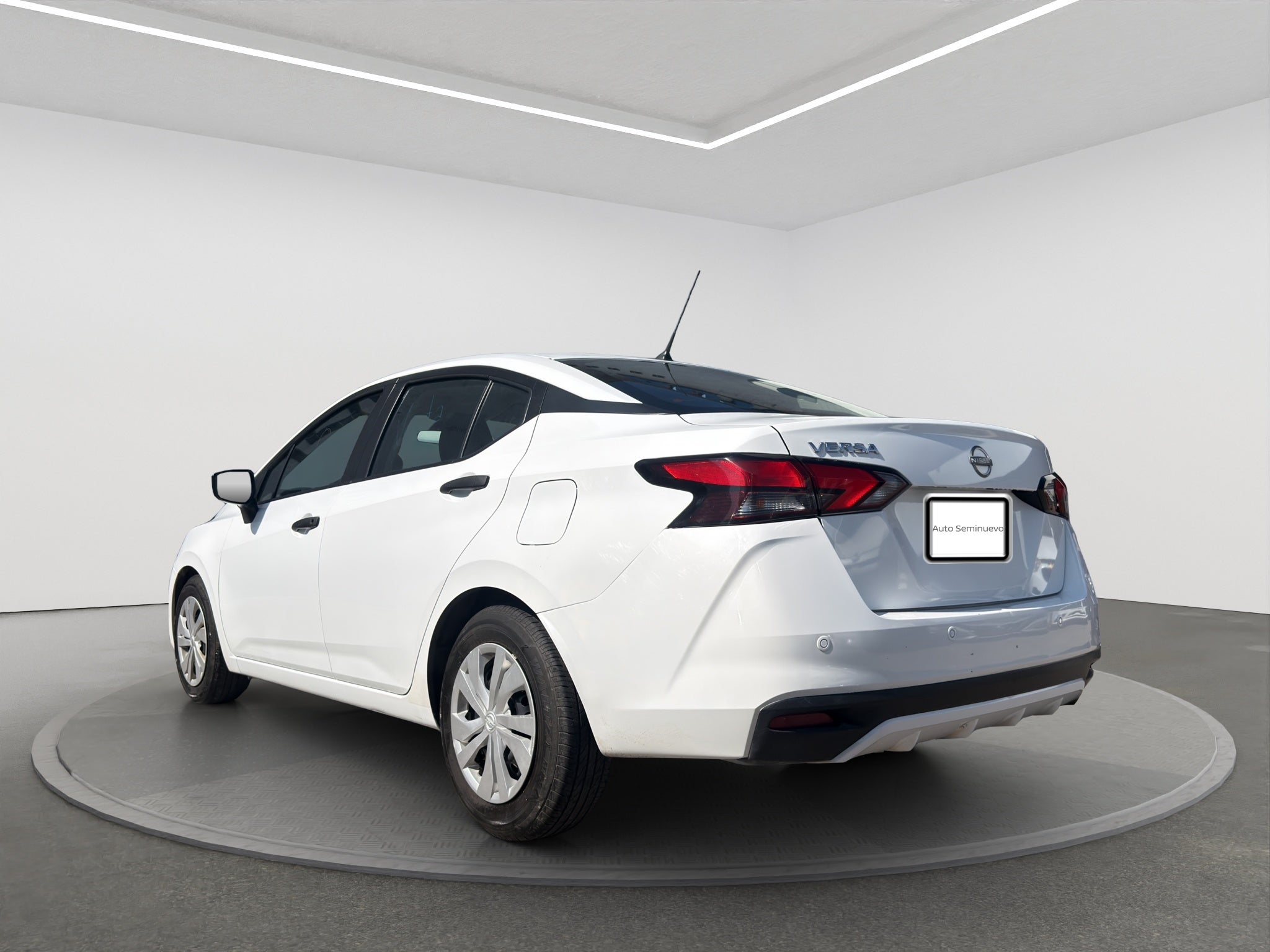 2024 Nissan VERSA 4P SENSE L41.6 AUT