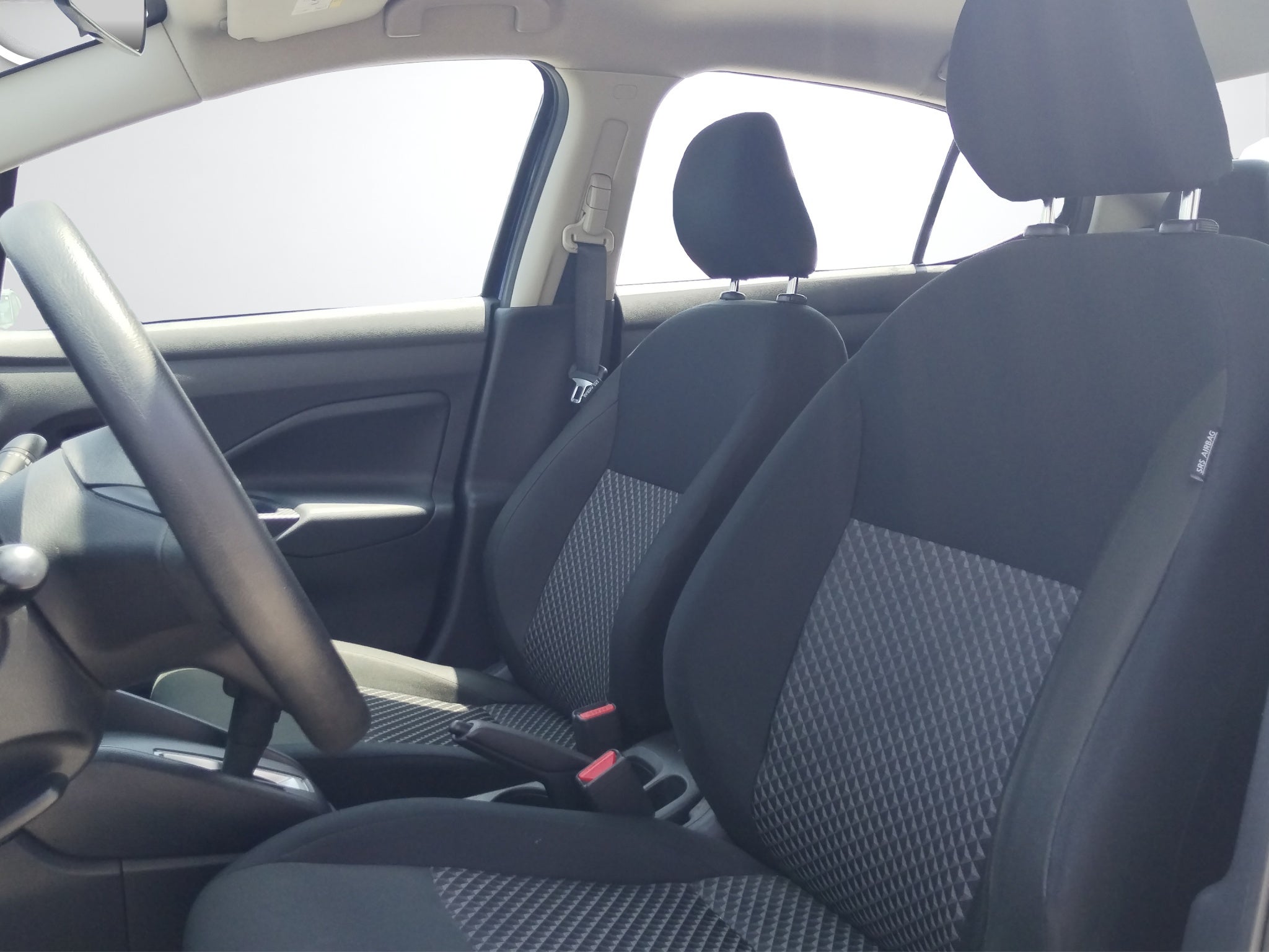 2024 Nissan VERSA 4P SENSE L41.6 AUT