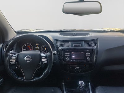 2020 Nissan NP300 FRONTIER 4 PTS PLATINUM LE TM6 AAC PIEL F LED RA-18