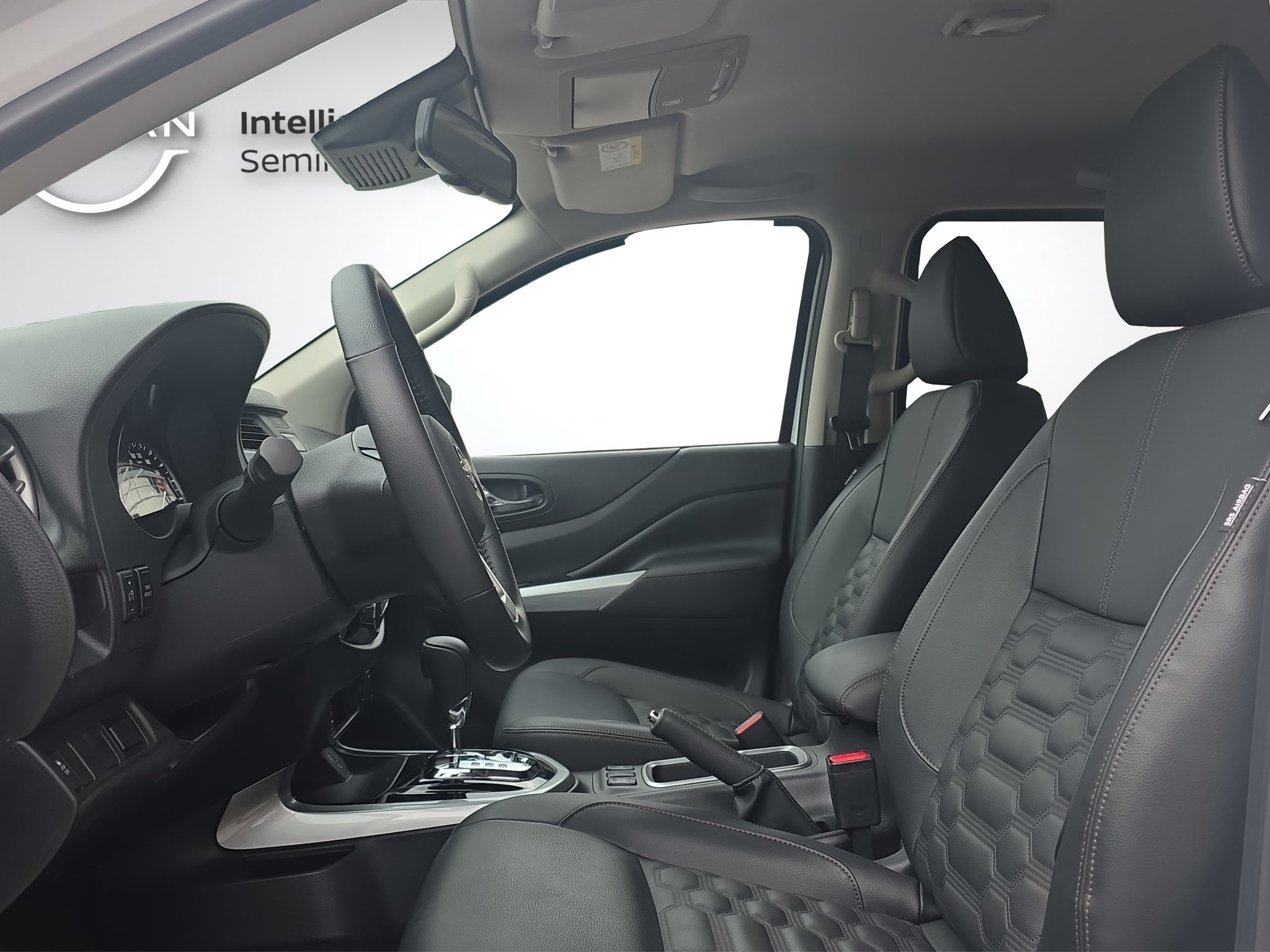 2025 Nissan FRONTIER 4P PLATINUM LE L42.5 AUT