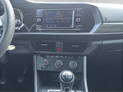 2019 Volkswagen JETTA 4 PTS COMFORTLINE 14T TM6 RA-16