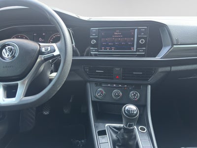 2019 Volkswagen JETTA 4 PTS COMFORTLINE 14T TM6 RA-16