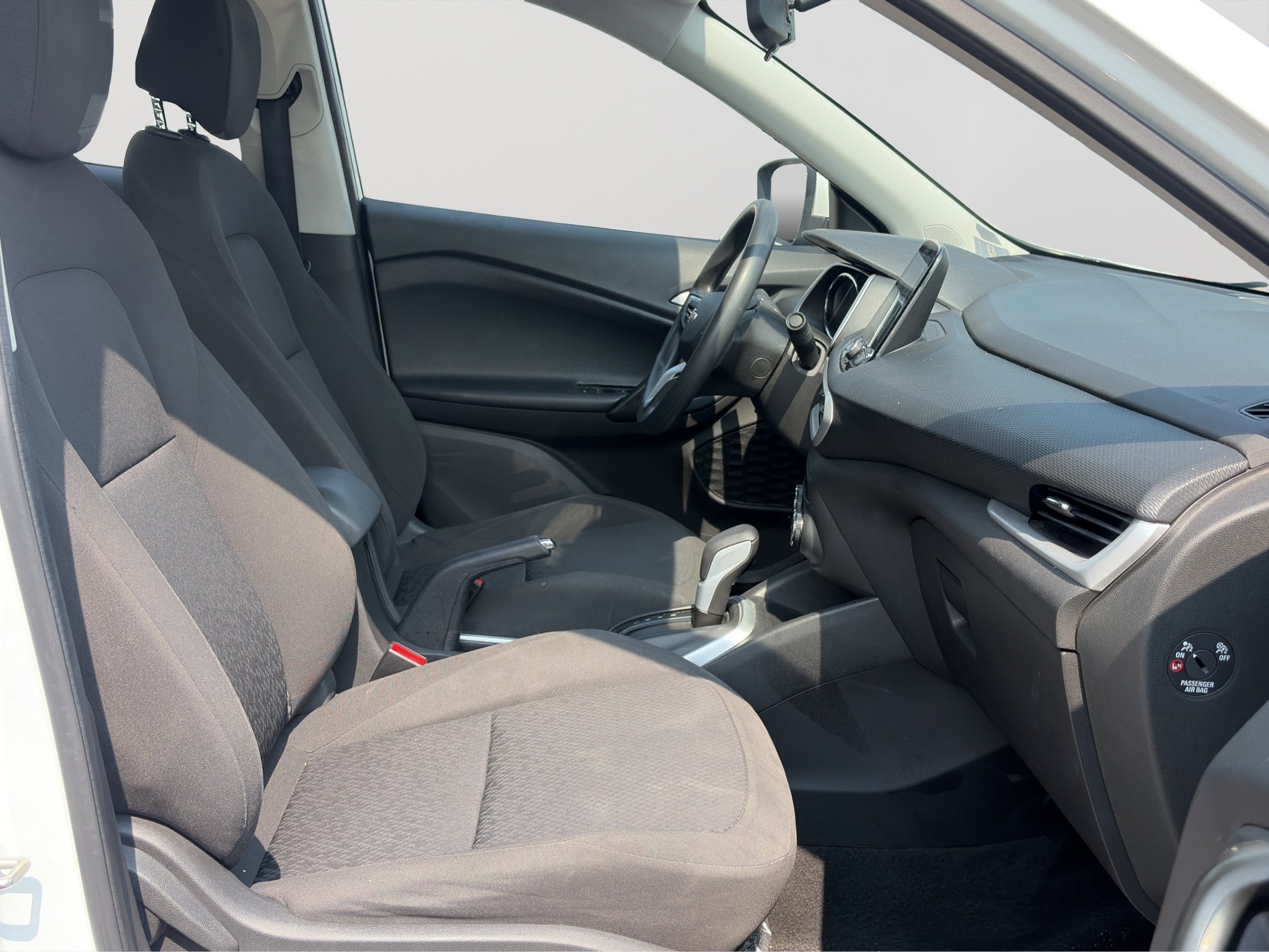 2023 Chevrolet TRACKER C 5 PTS LT 12T TA F NIEBLA RA-17