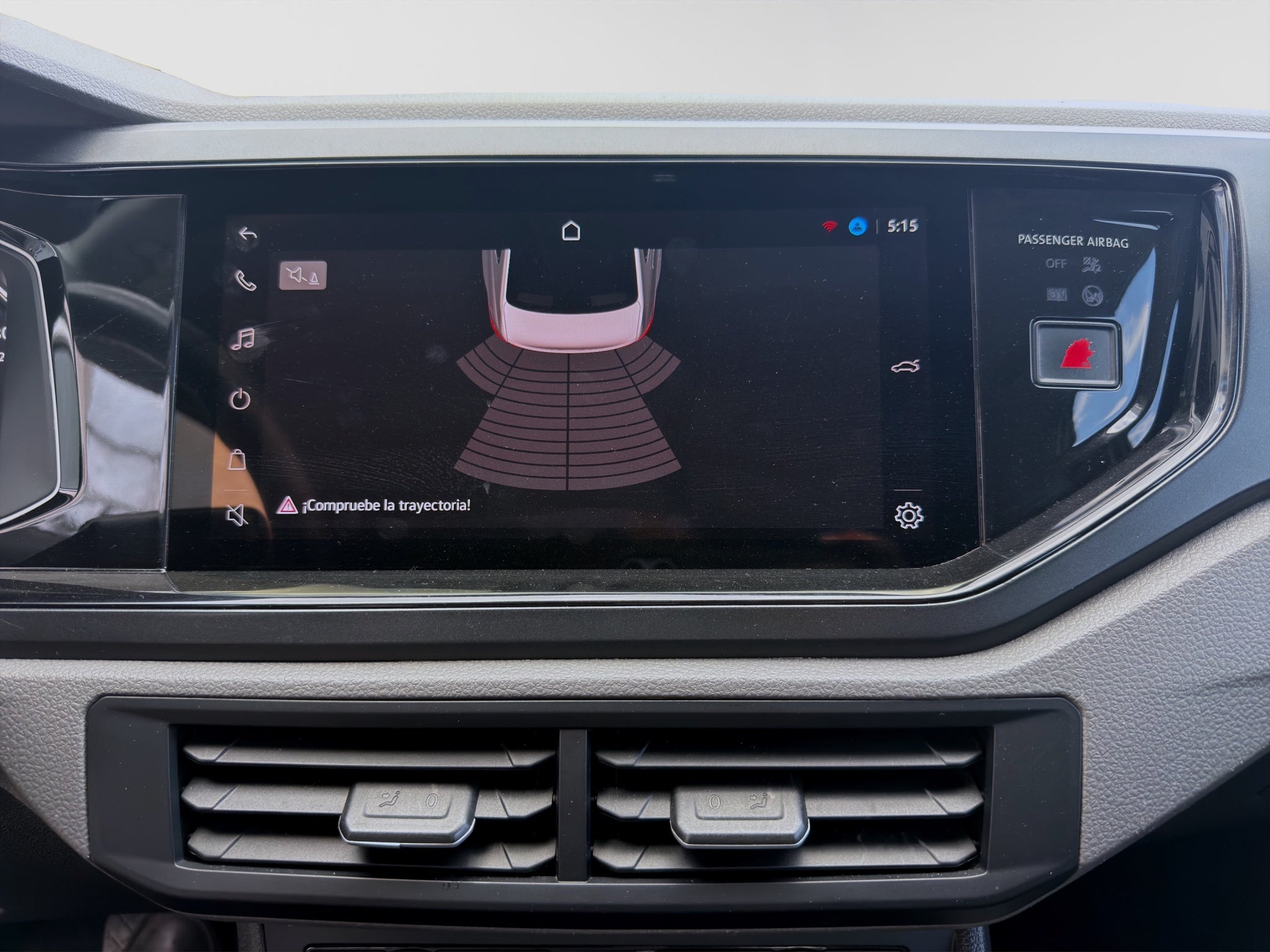 2022 Volkswagen VIRTUS 4 PTS COMFORTLINE 16L TA AAC F NIEBLA RA-16