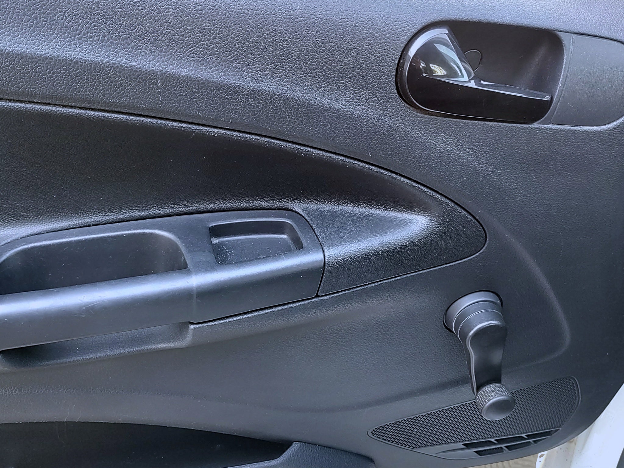 2023 Volkswagen SAVEIRO 2 PTS ROBUST CABINA SENCILLA TM5 AAC R-14