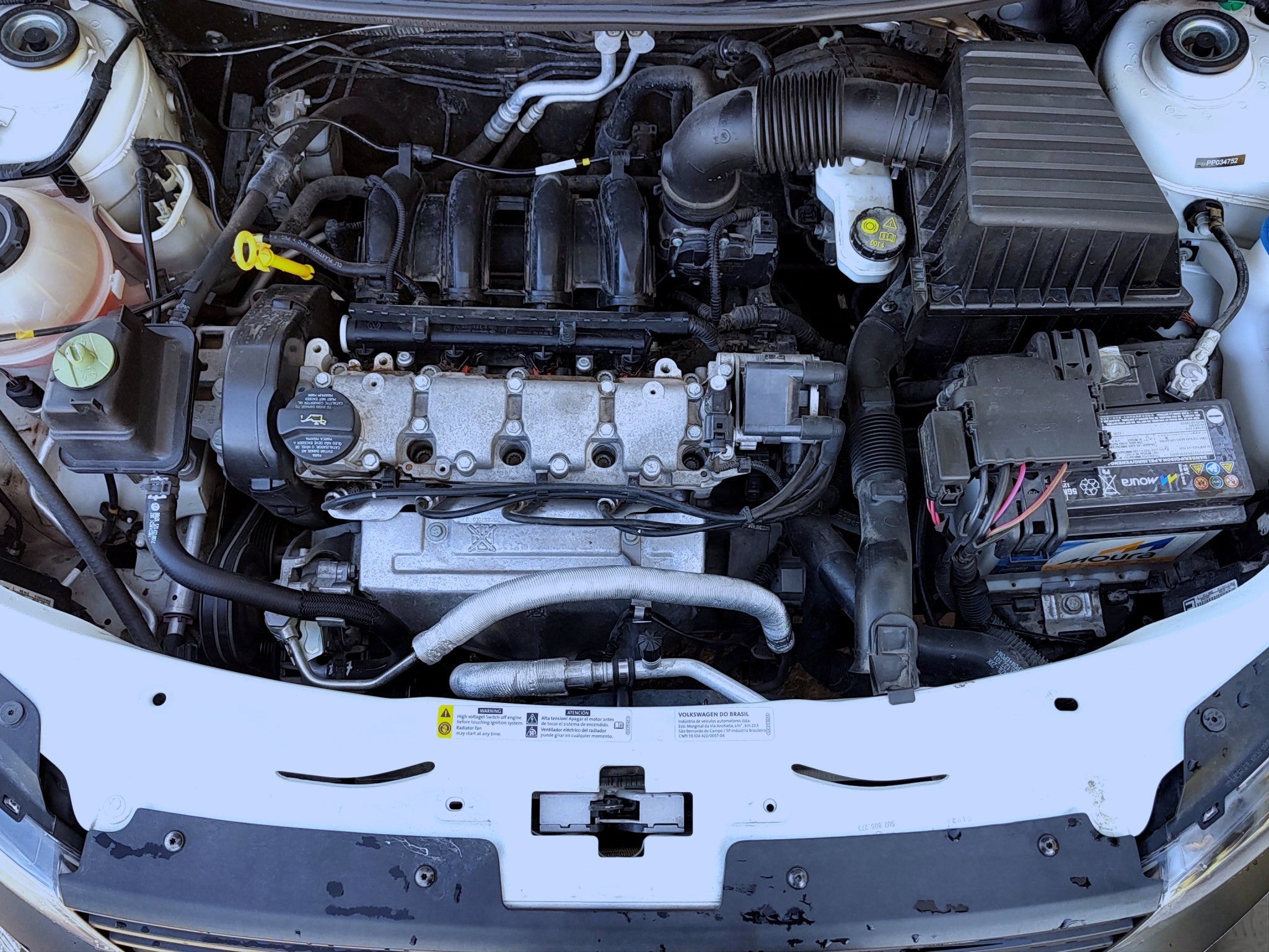 2023 Volkswagen SAVEIRO 2 PTS ROBUST CABINA SENCILLA TM5 AAC R-14