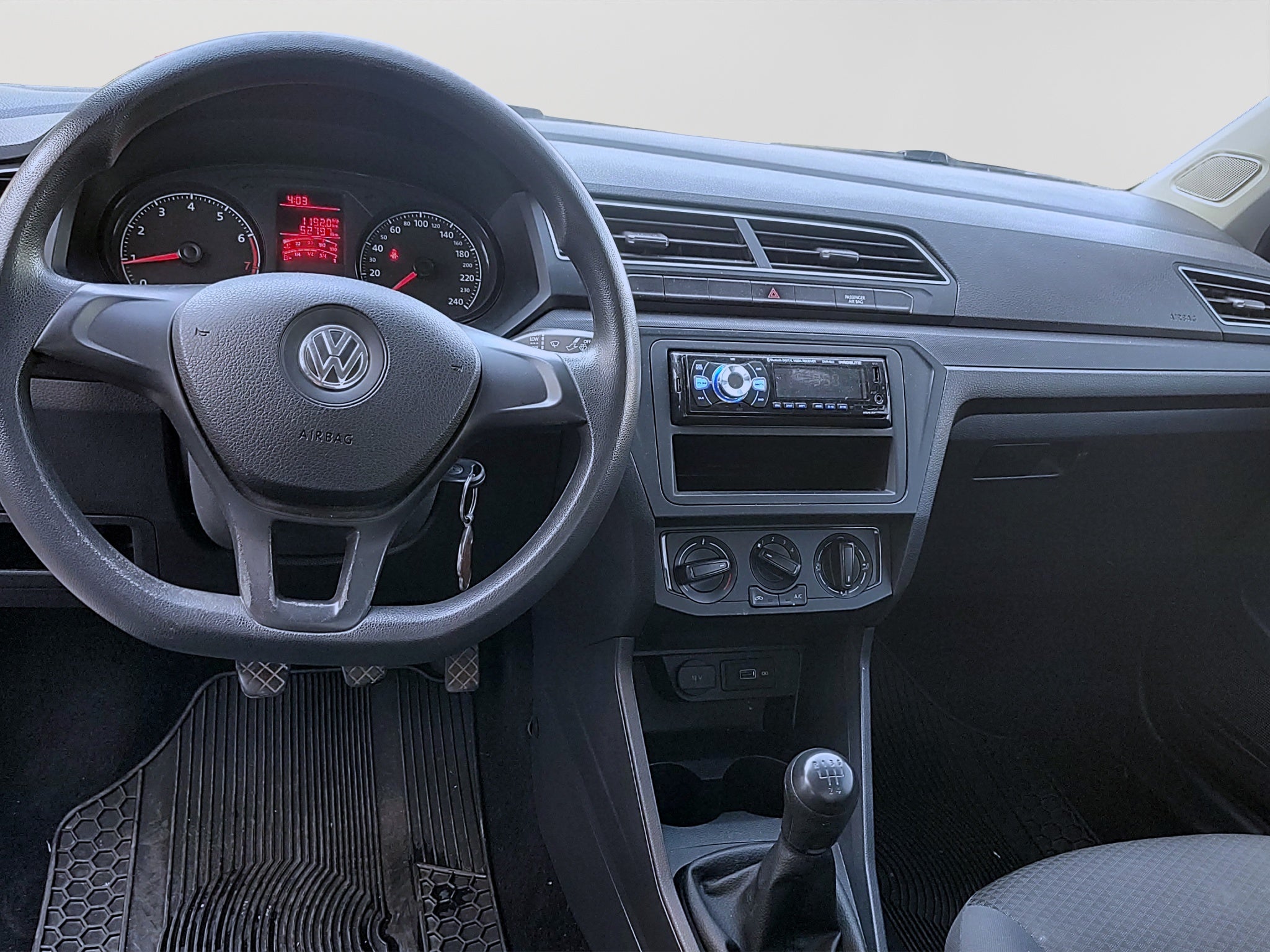 2023 Volkswagen SAVEIRO 2 PTS ROBUST CABINA SENCILLA TM5 AAC R-14